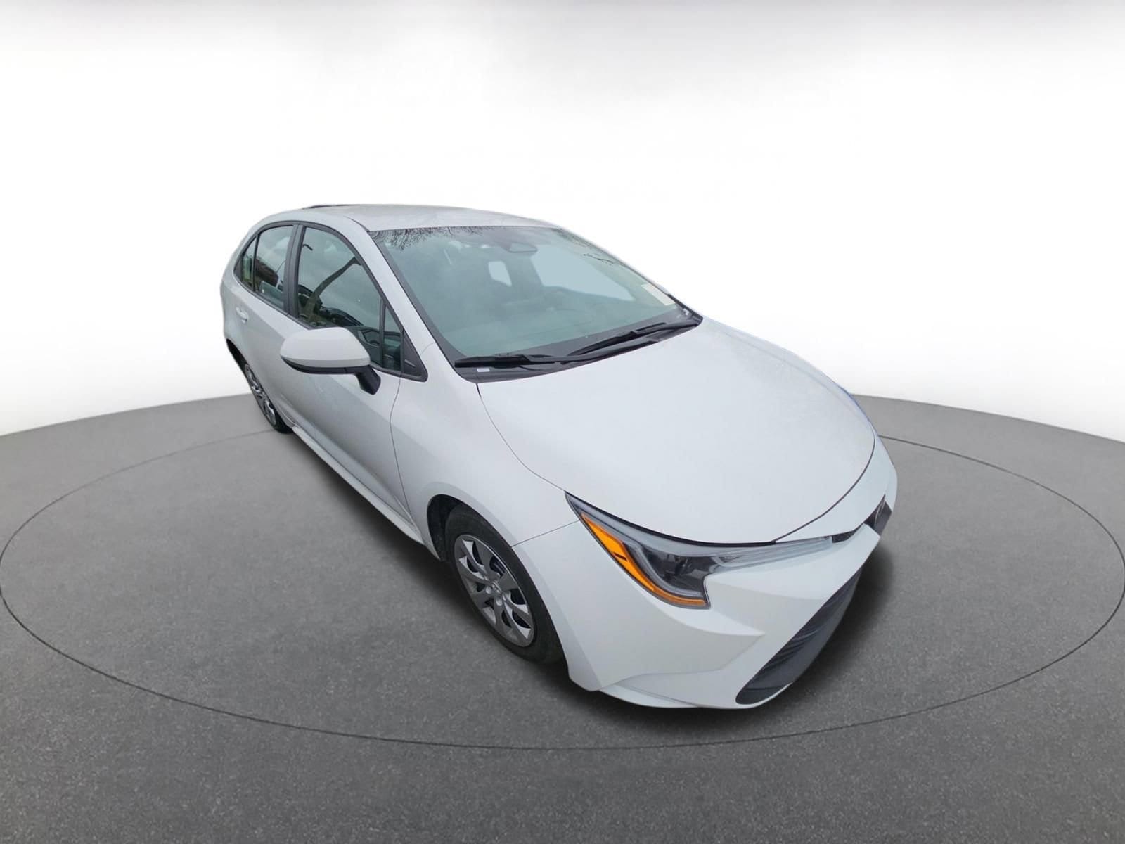 Thumbnail: 2025 Toyota Corolla - 1