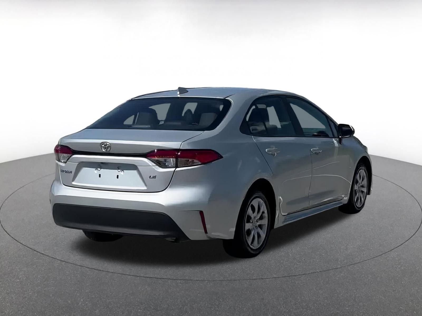 Thumbnail: 2024 Toyota Corolla - 17