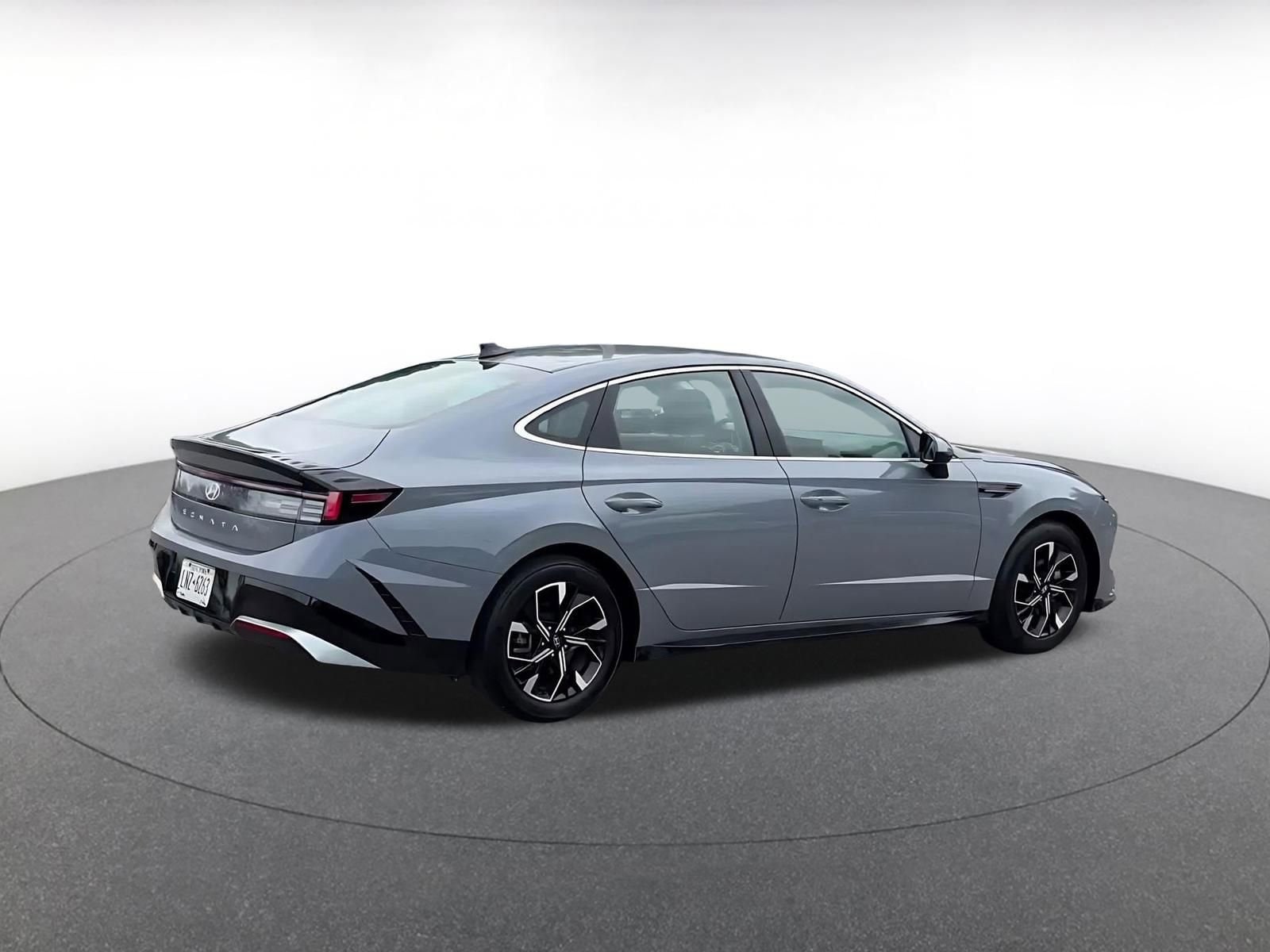 Thumbnail: 2025 Hyundai Sonata - 14