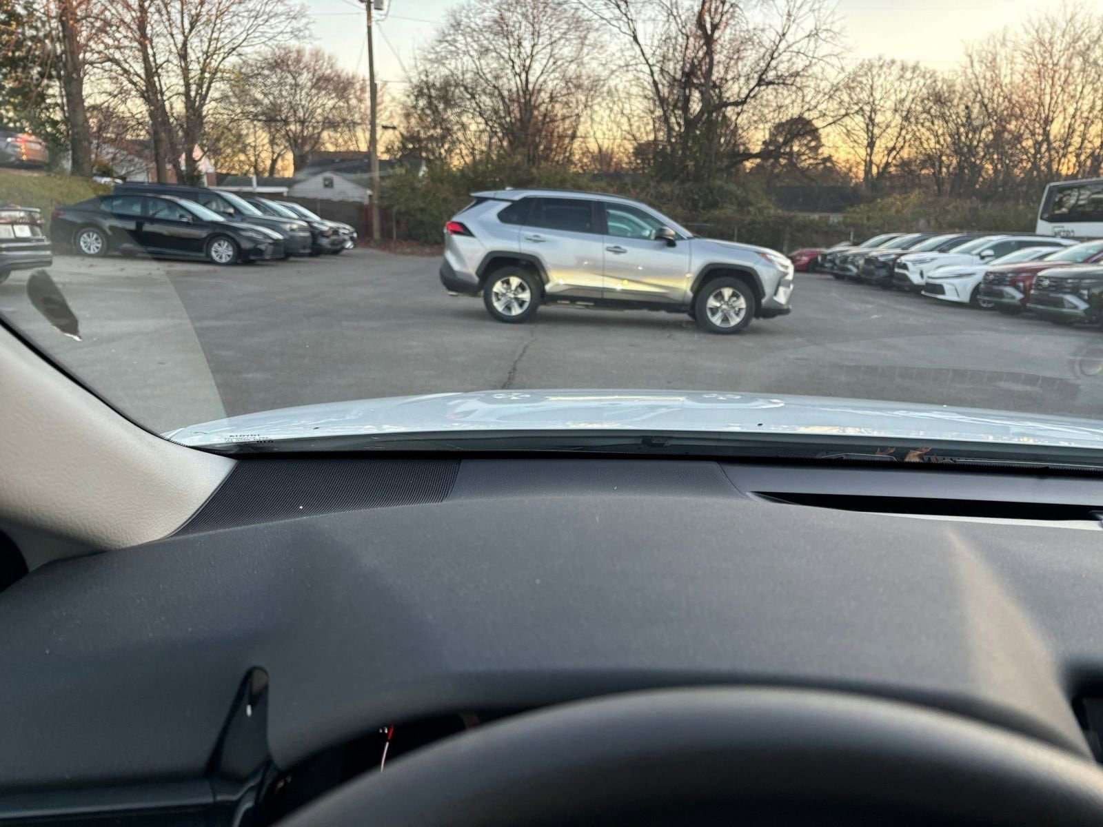 Thumbnail: 2025 Toyota Camry - 33