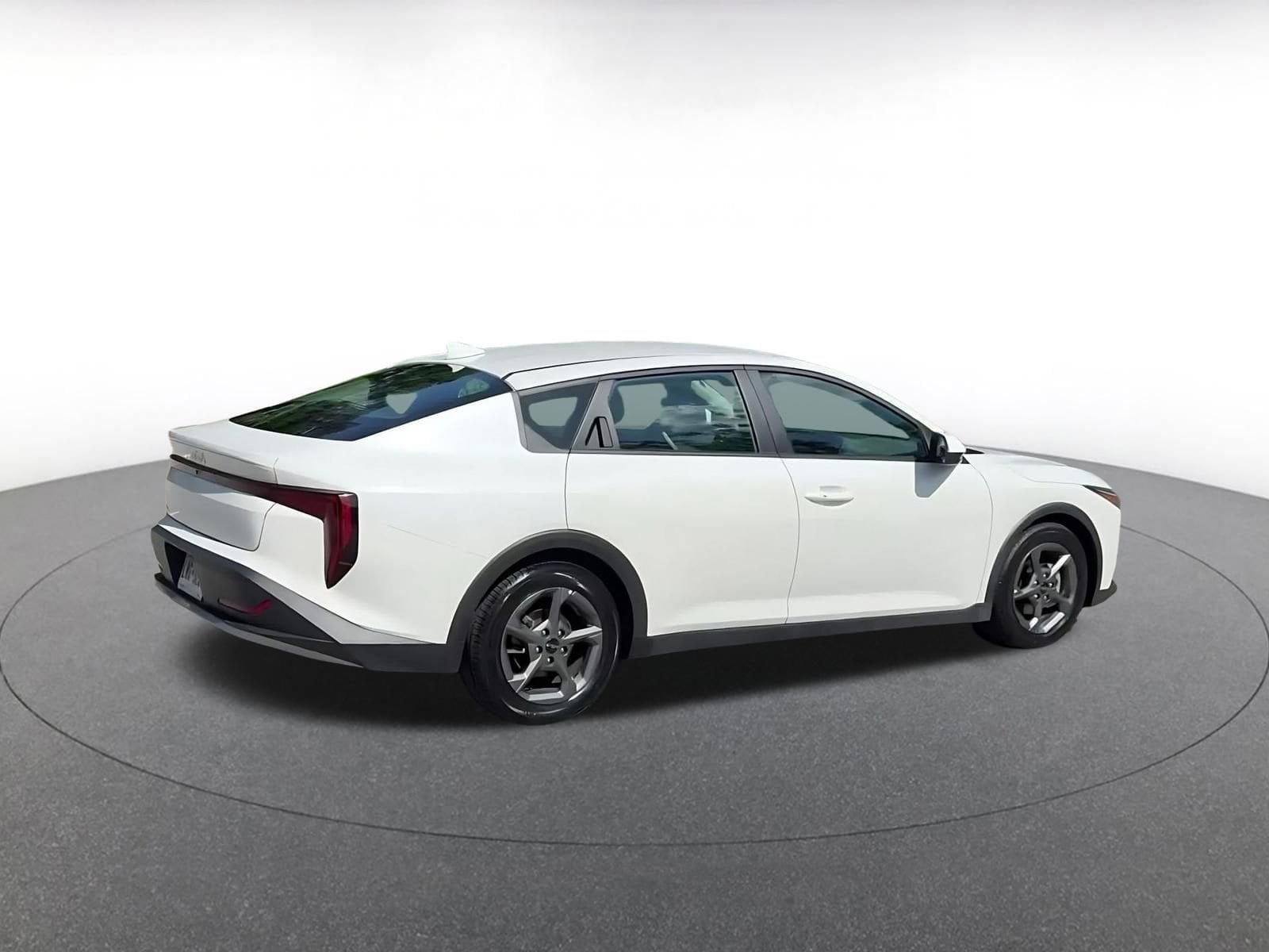 Thumbnail: 2025 Kia K4 - 15