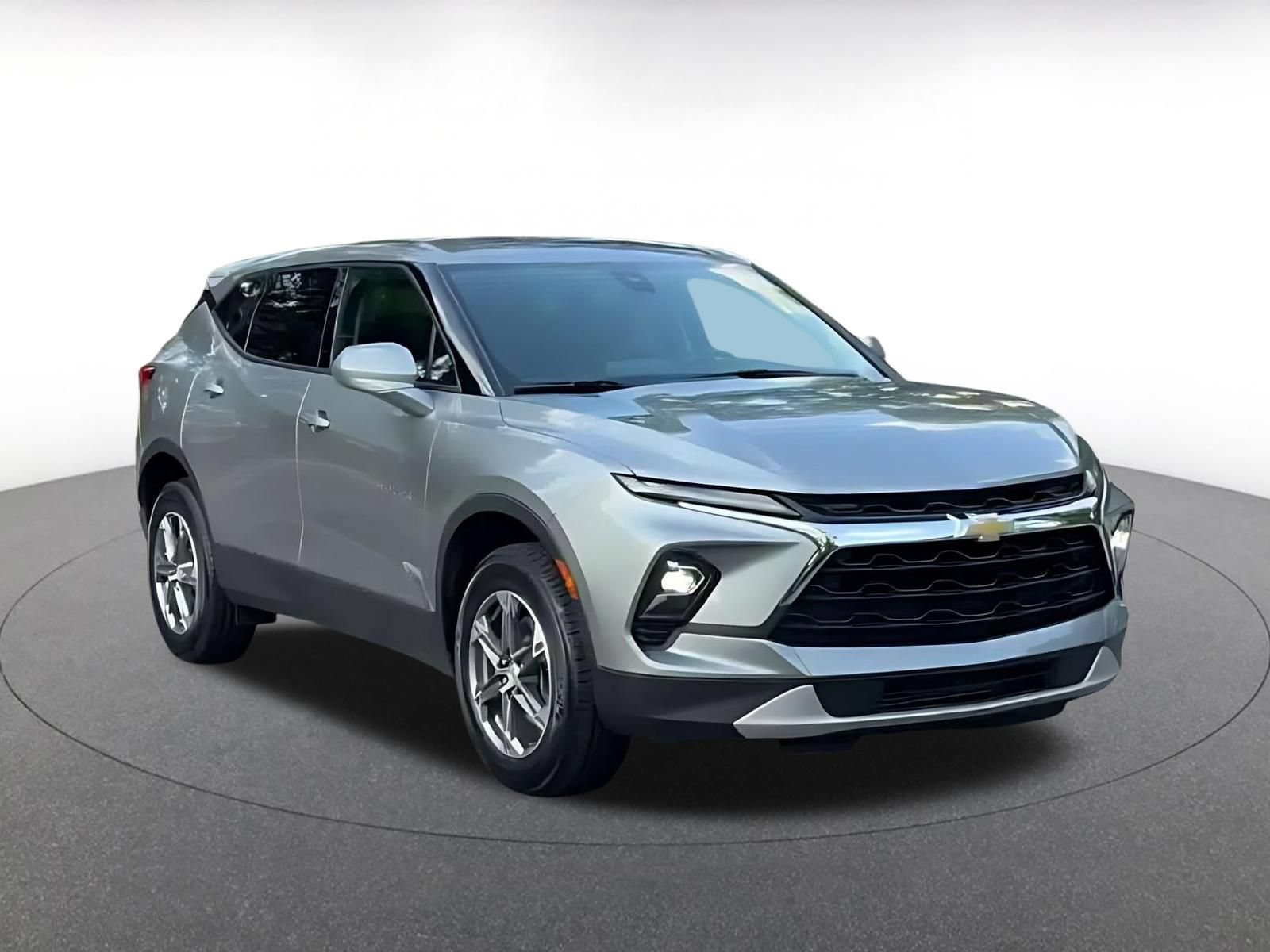 Thumbnail: 2025 Chevrolet Blazer - 3
