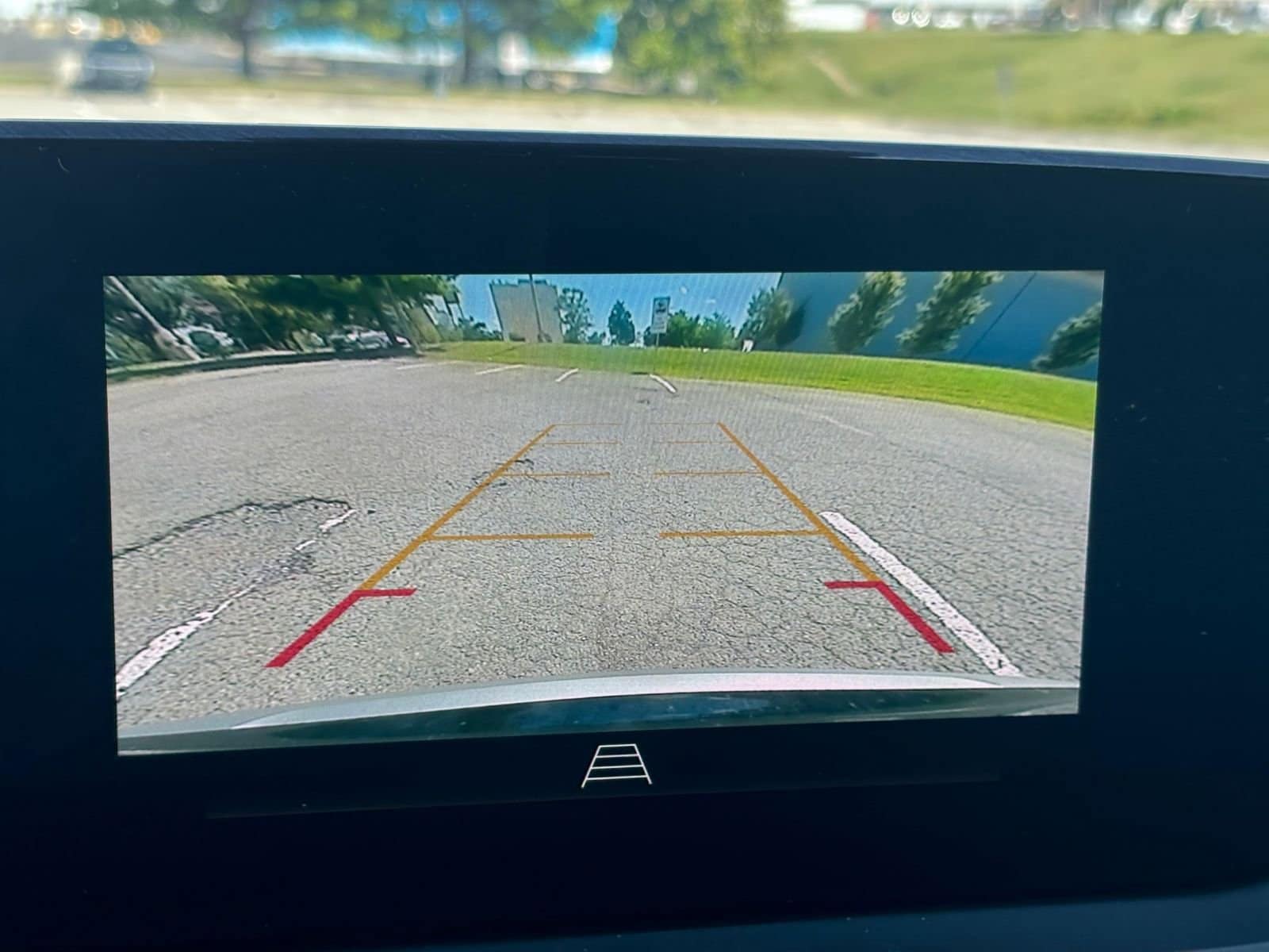 Thumbnail: 2025 Buick Envista - 17