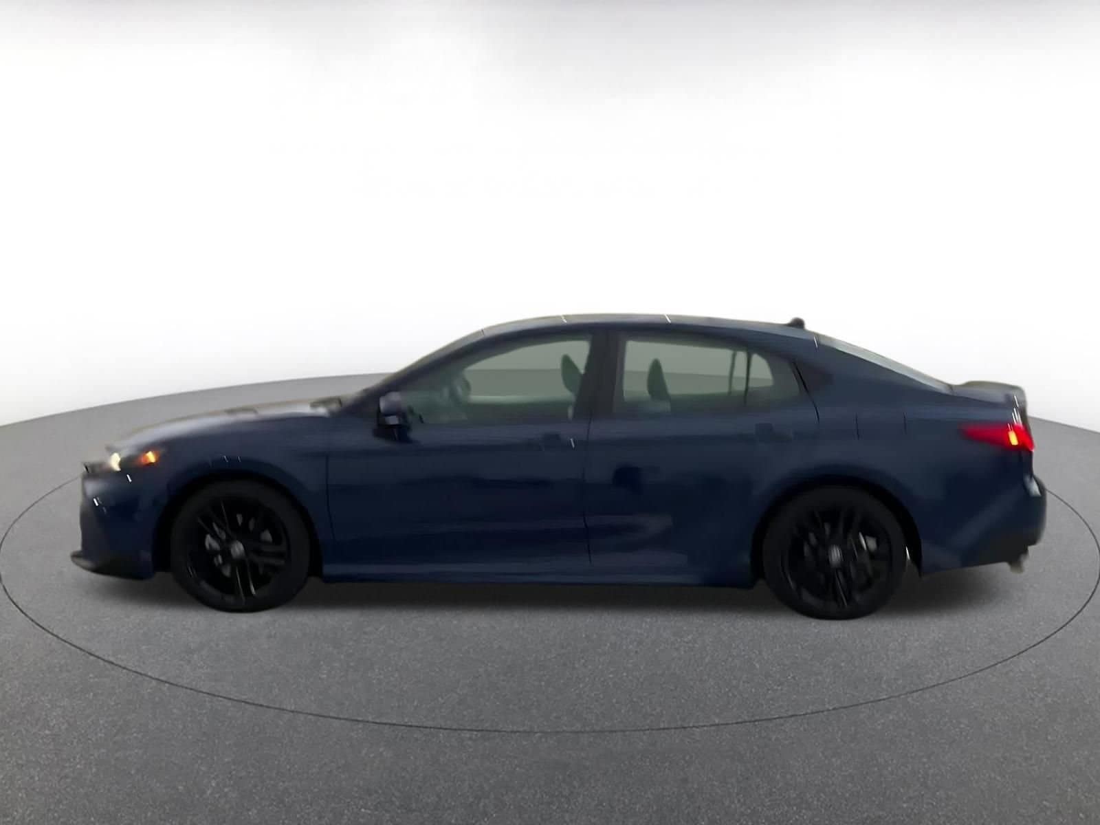 Thumbnail: 2025 Toyota Camry - 9