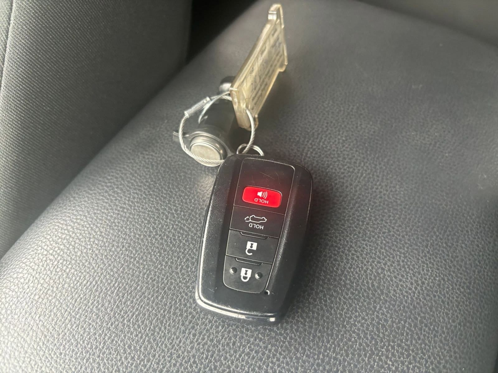 Thumbnail: 2025 Toyota RAV4 - 23