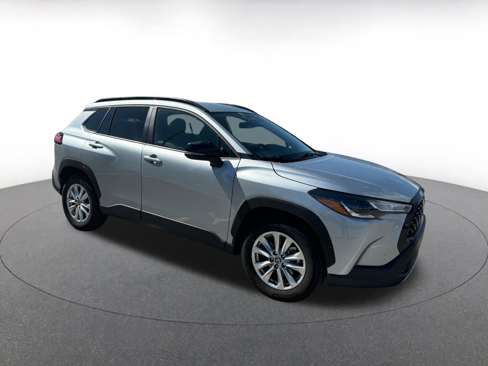 Thumbnail: 2025 Toyota Corolla Cross - 1