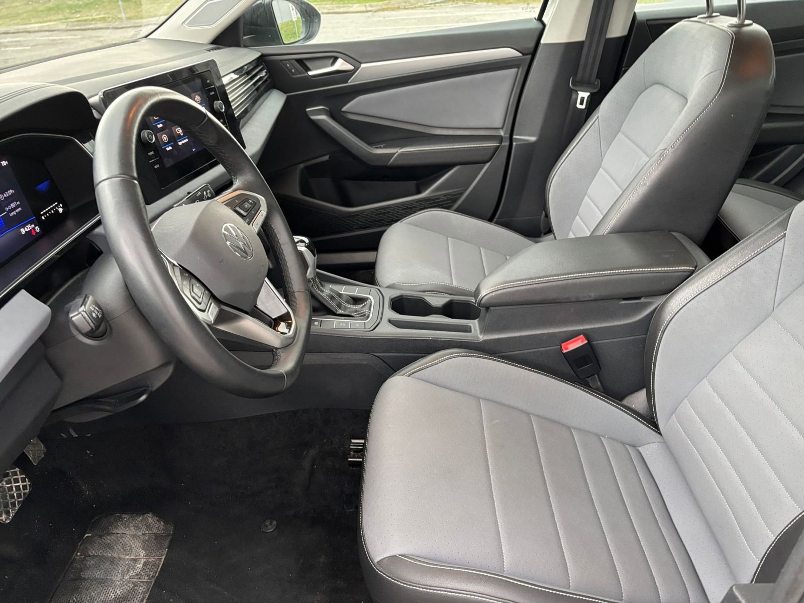 Thumbnail: 2025 Volkswagen Jetta - 27