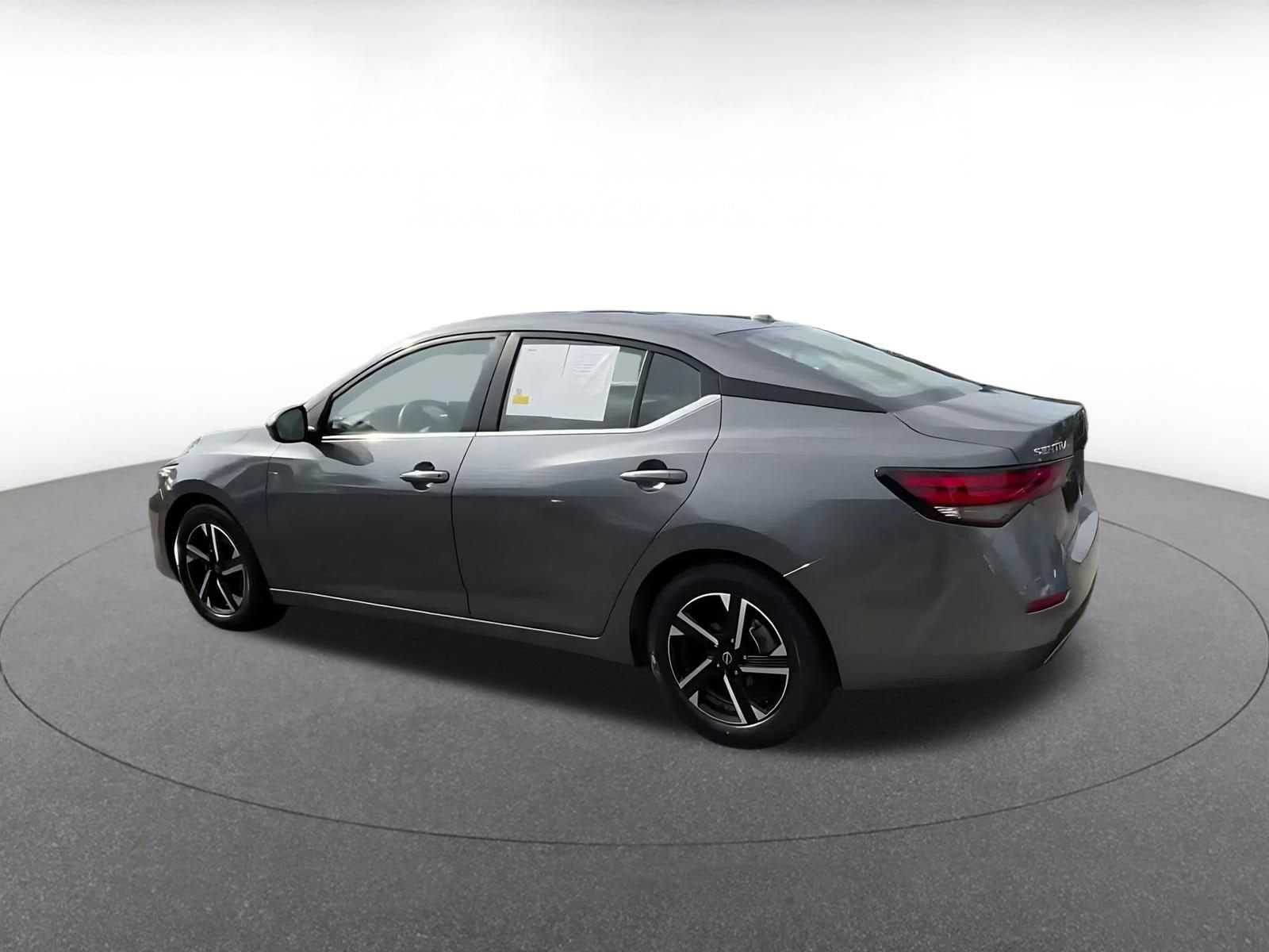 Thumbnail: 2025 Nissan Sentra - 10