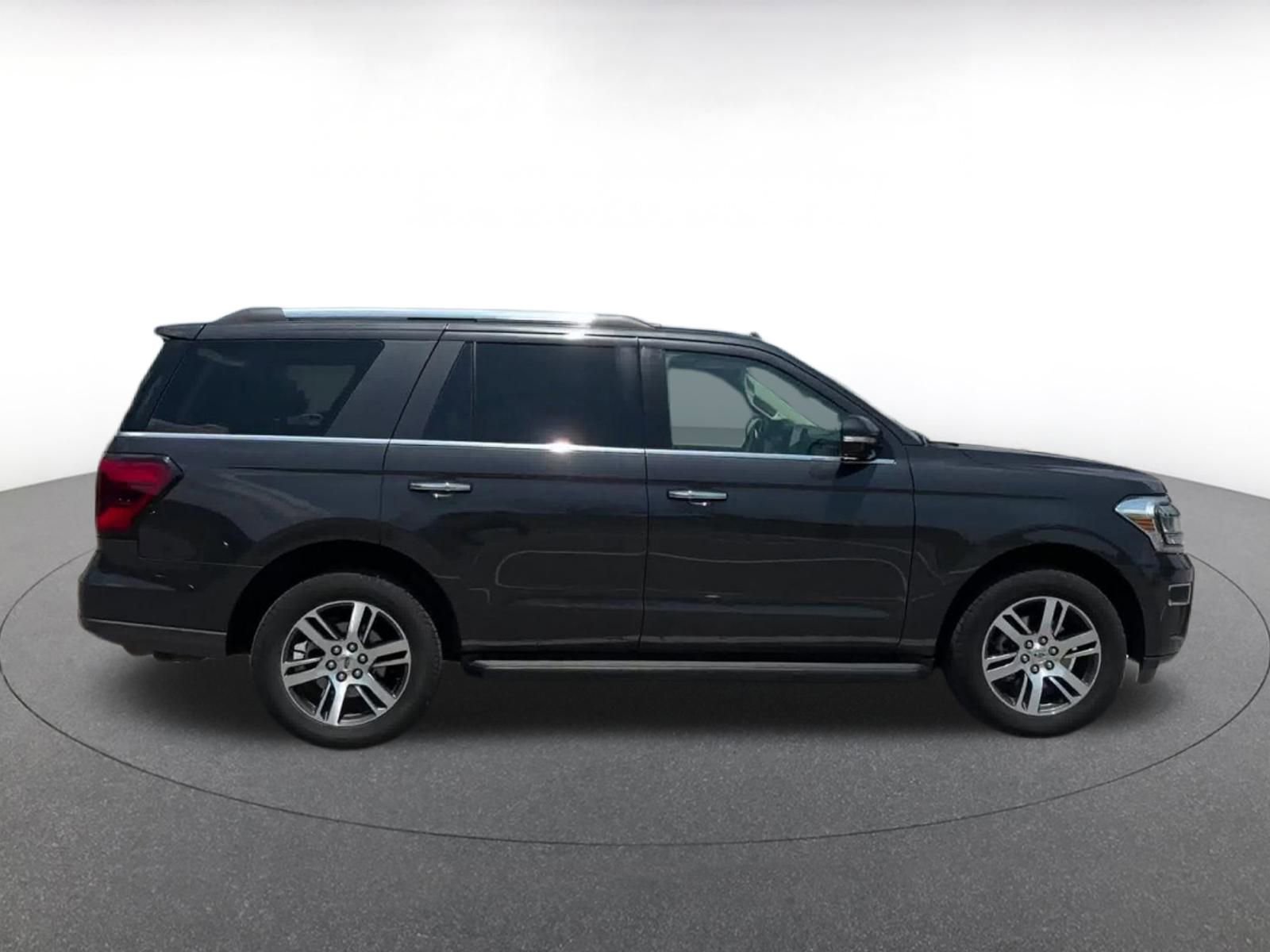 Thumbnail: 2024 Ford Expedition - 16