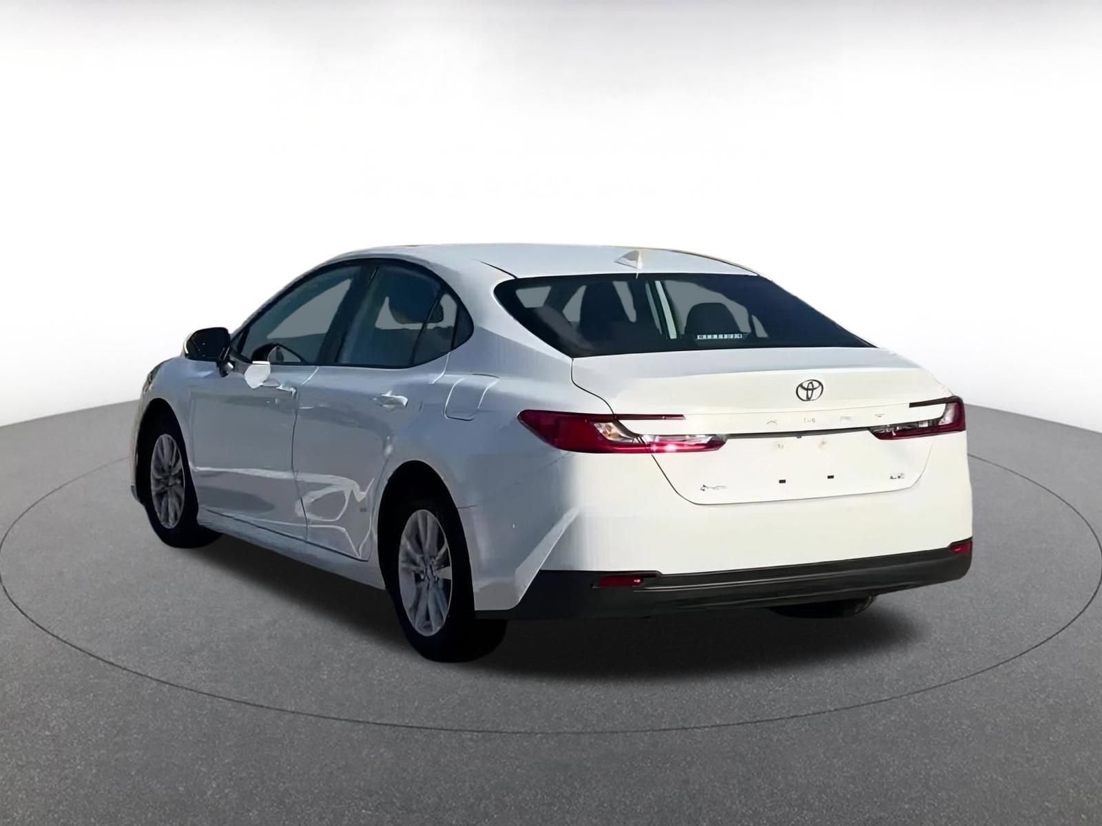 Thumbnail: 2025 Toyota Camry - 15