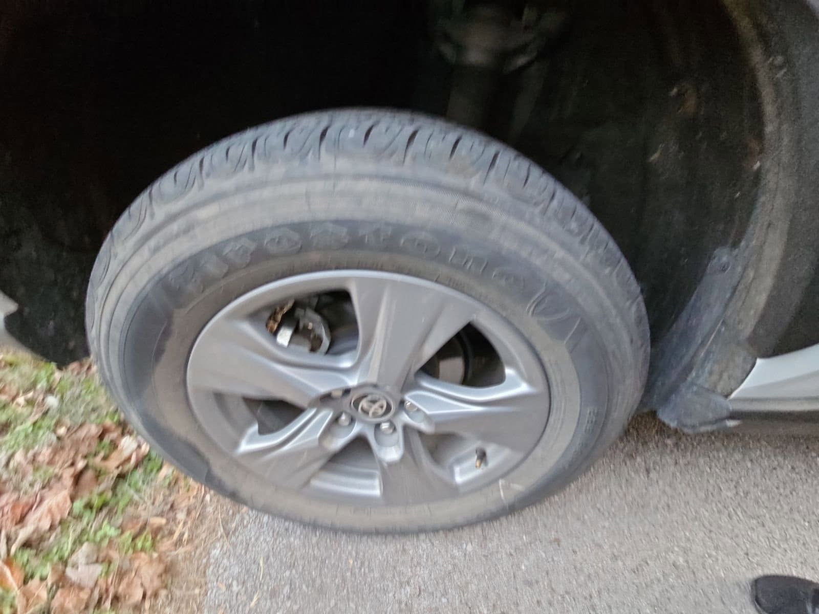 Thumbnail: 2025 Toyota RAV4 - 9