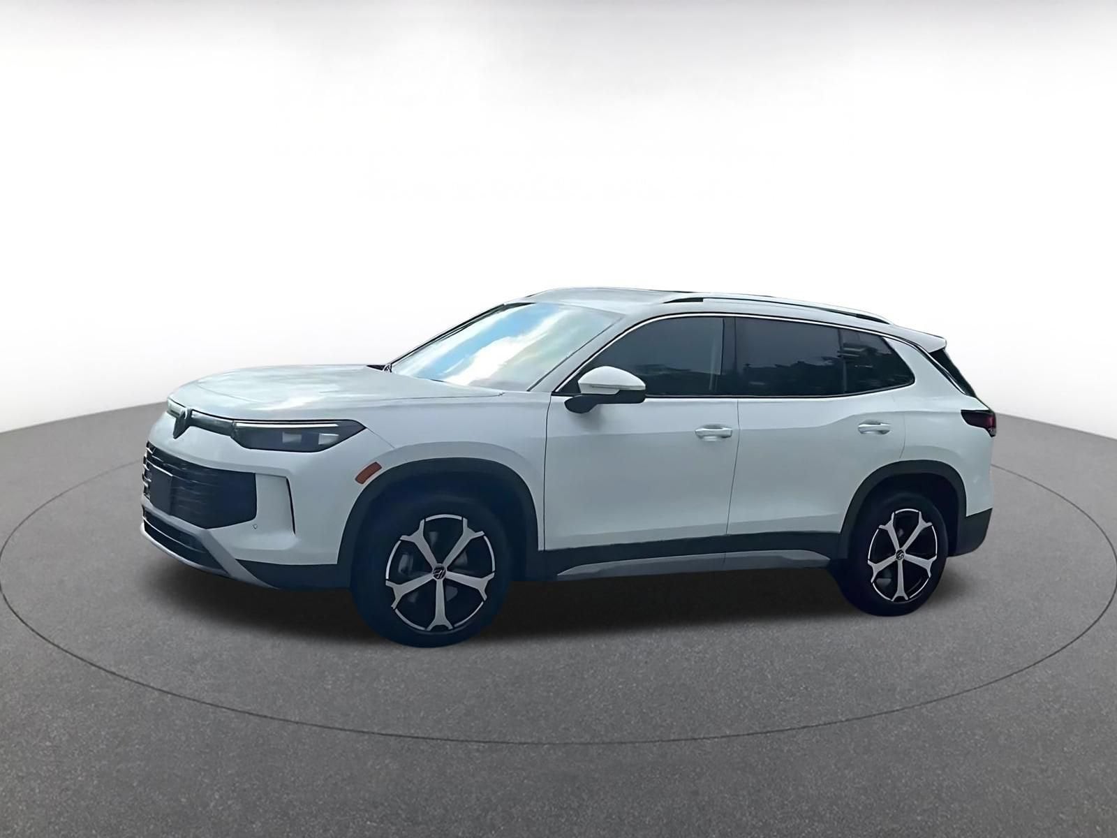 Thumbnail: 2026 Volkswagen Tiguan - 7