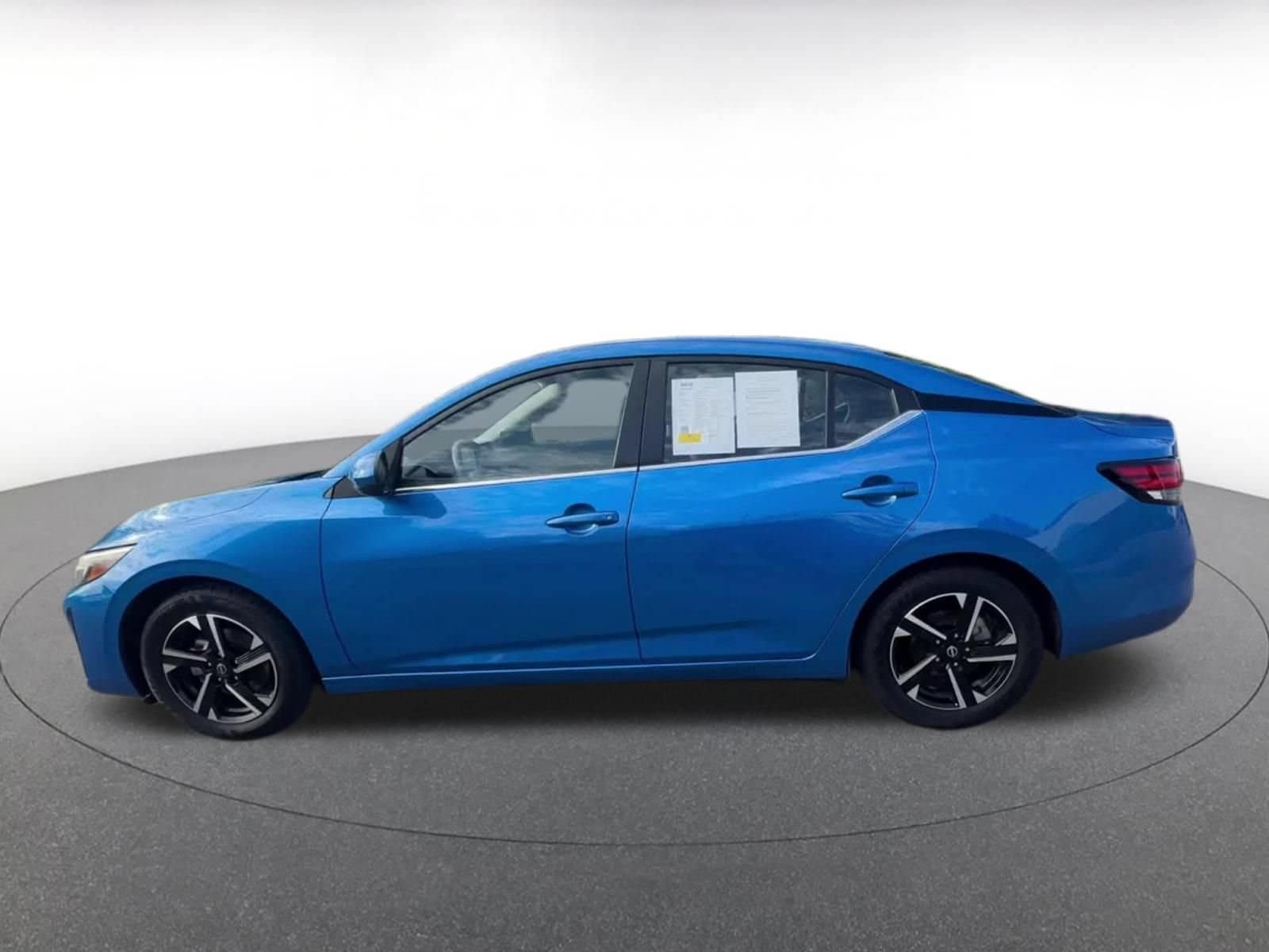 Thumbnail: 2025 Nissan Sentra - 9