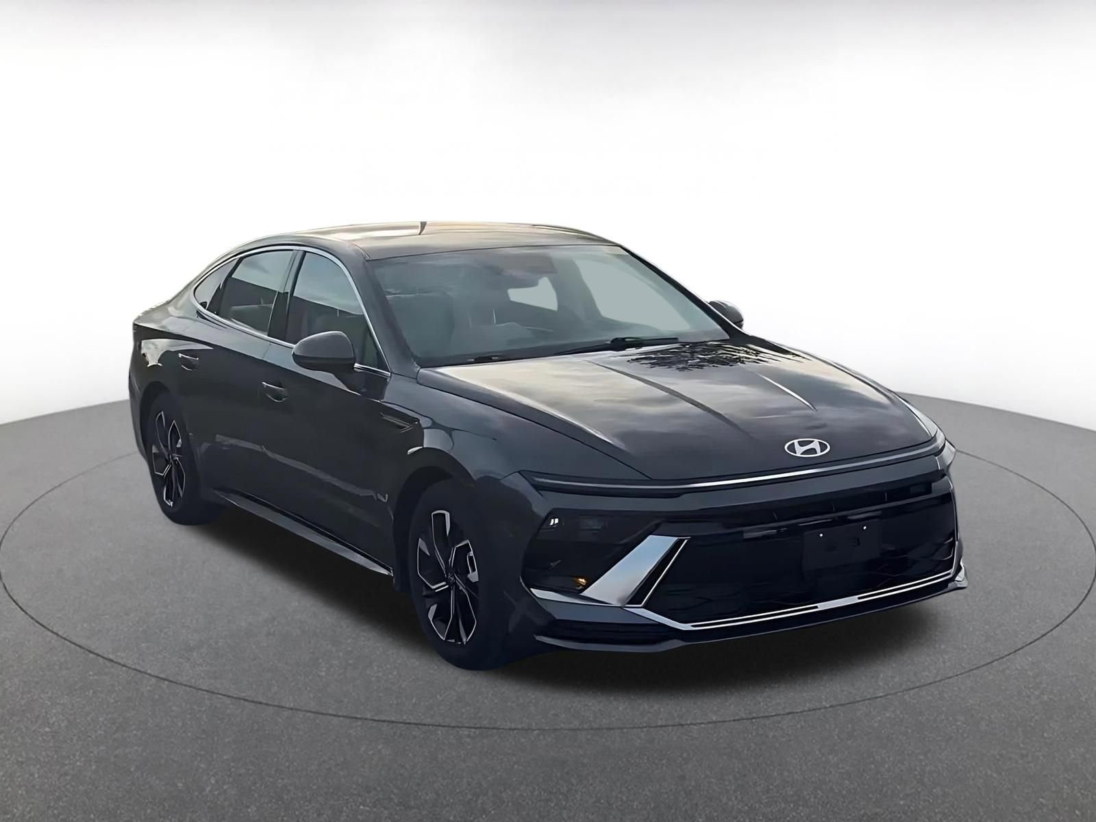 Thumbnail: 2025 Hyundai Sonata - 3