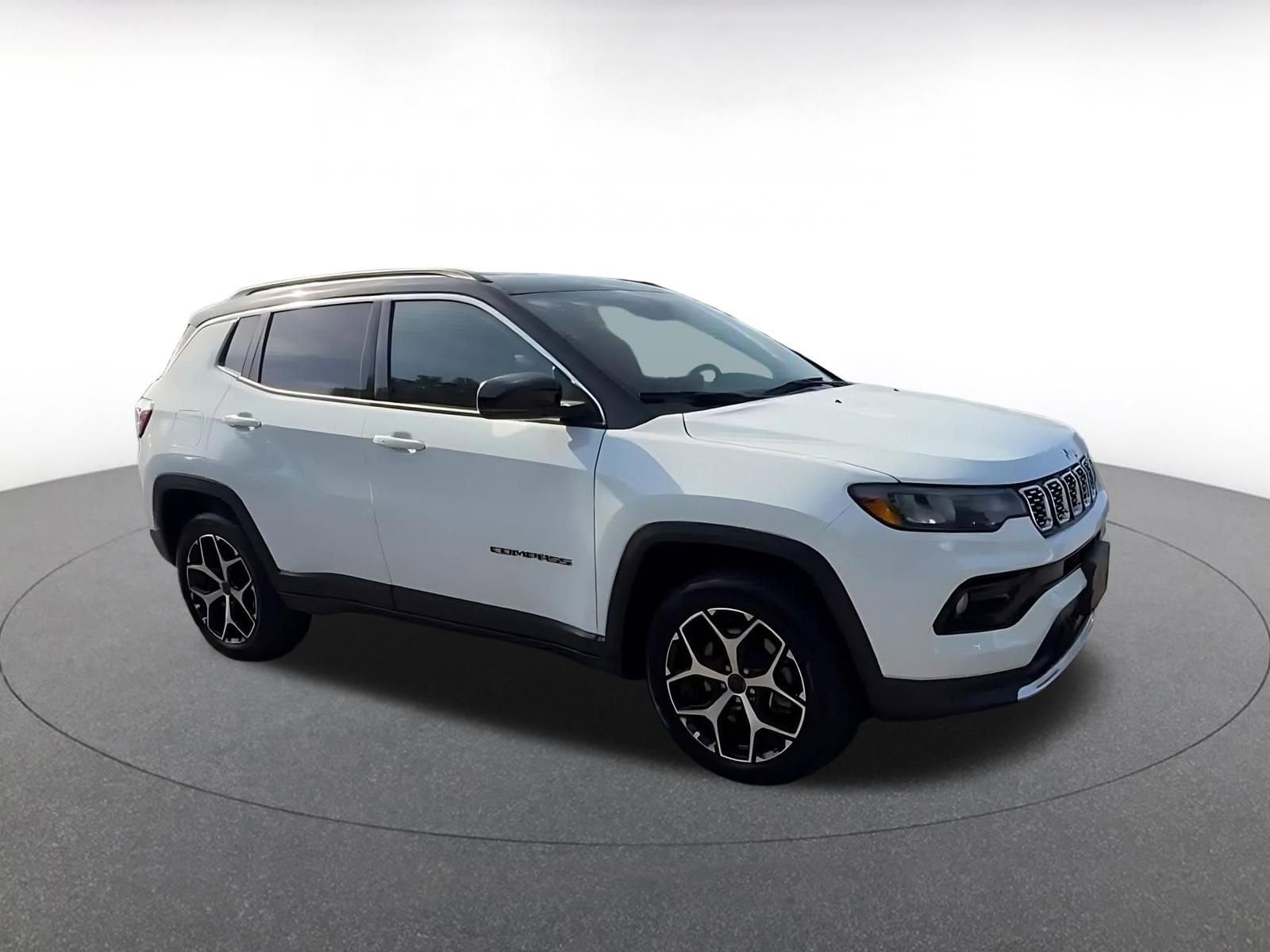 Thumbnail: 2025 Jeep Compass - 2