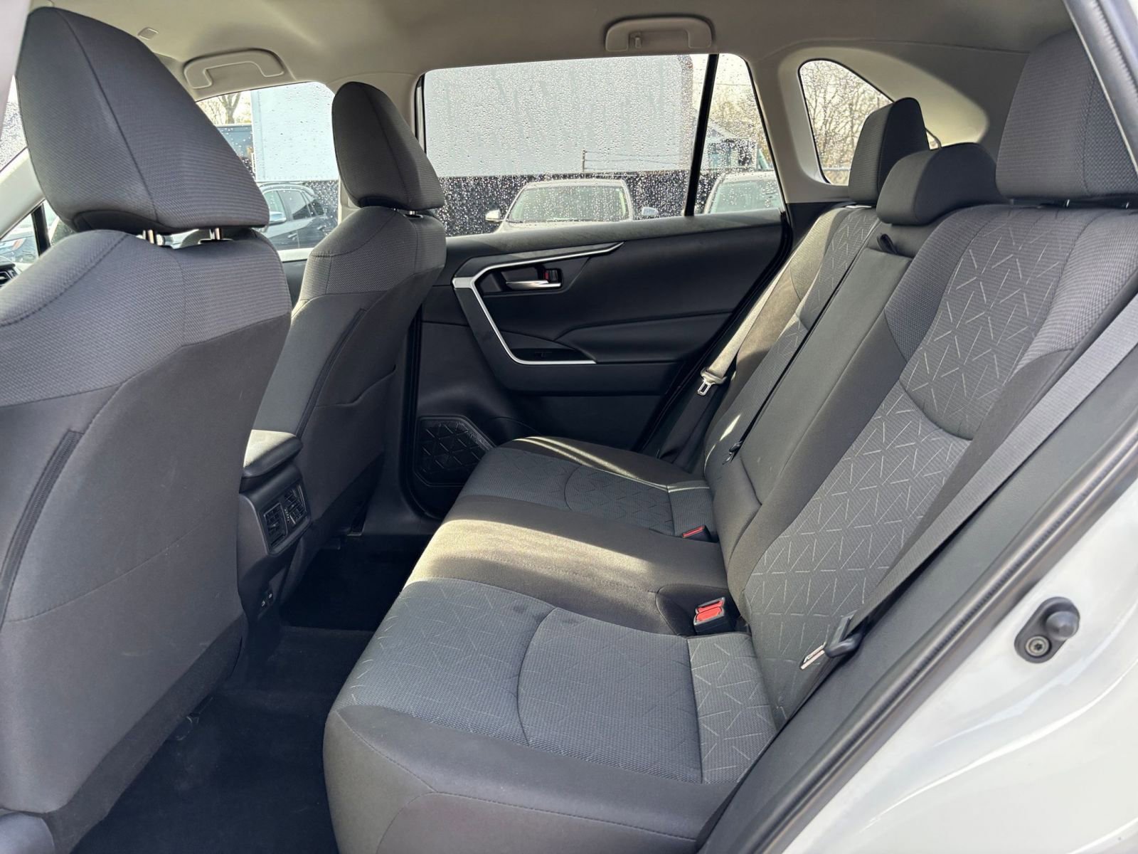 Thumbnail: 2025 Toyota RAV4 - 25