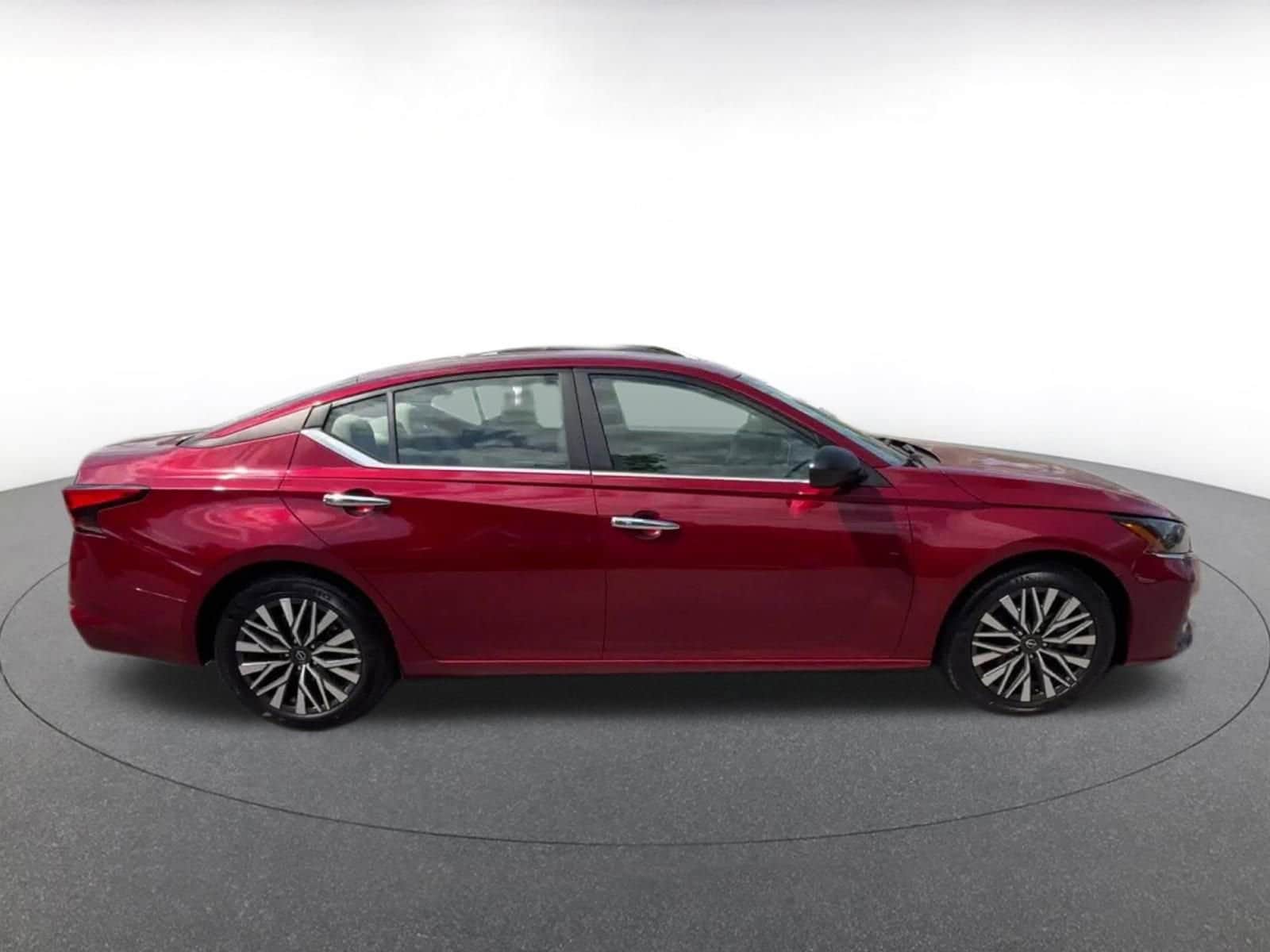 Thumbnail: 2025 Nissan Altima - 15