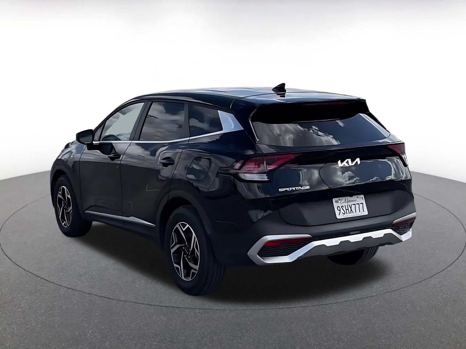 Thumbnail: 2025 Kia Sportage - 11