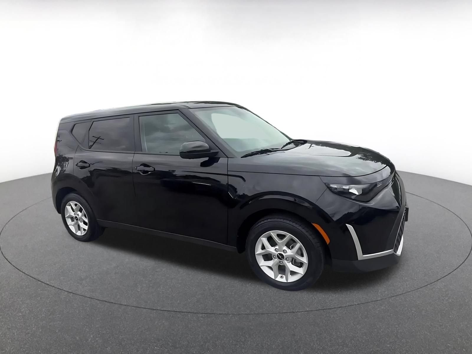 Thumbnail: 2025 Kia Soul - 2