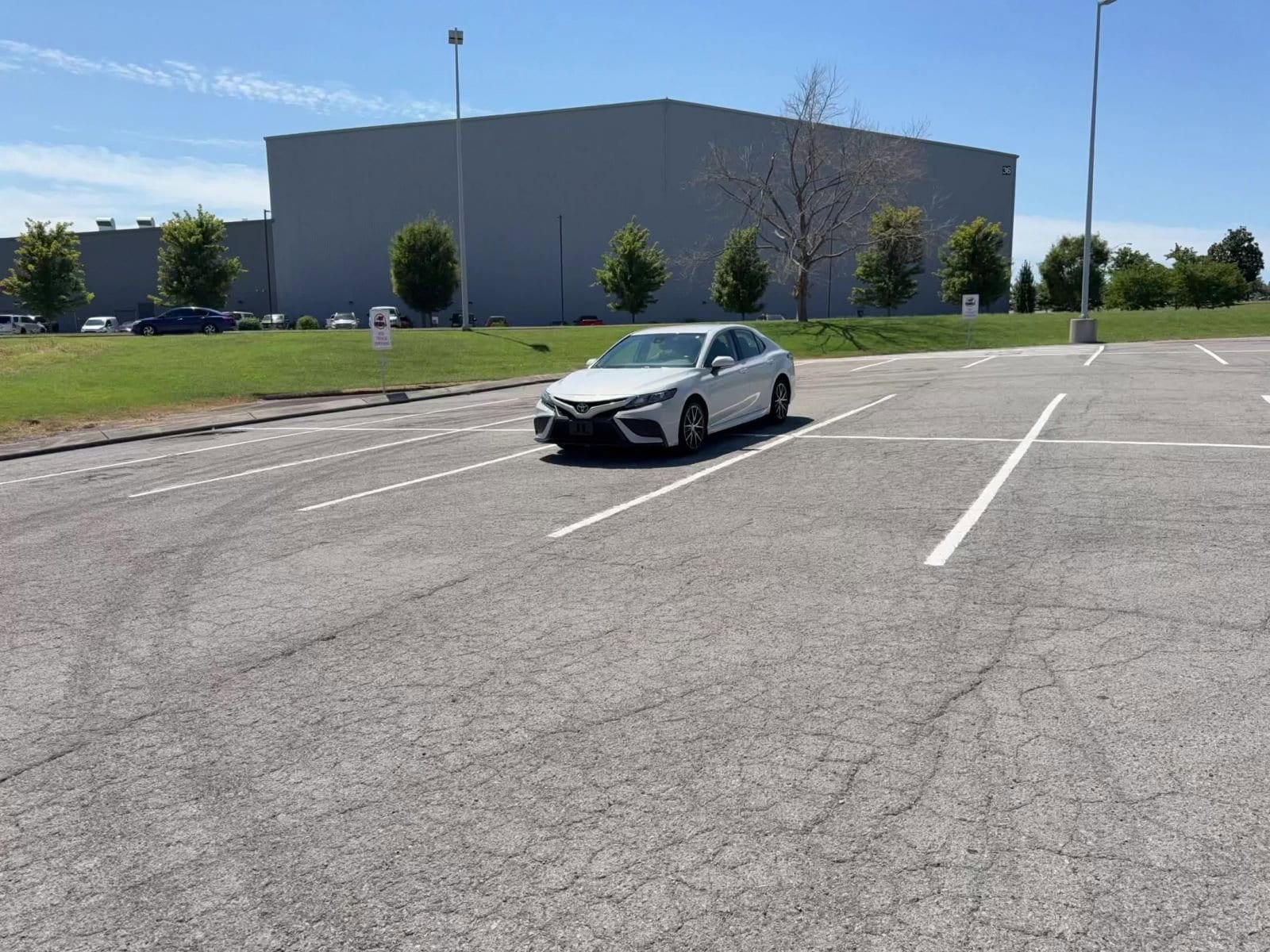Thumbnail: 2024 Toyota Camry - 12