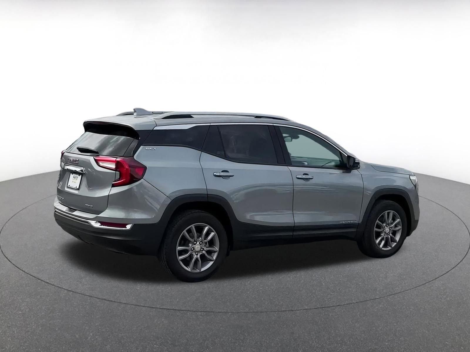 Thumbnail: 2024 GMC Terrain - 15