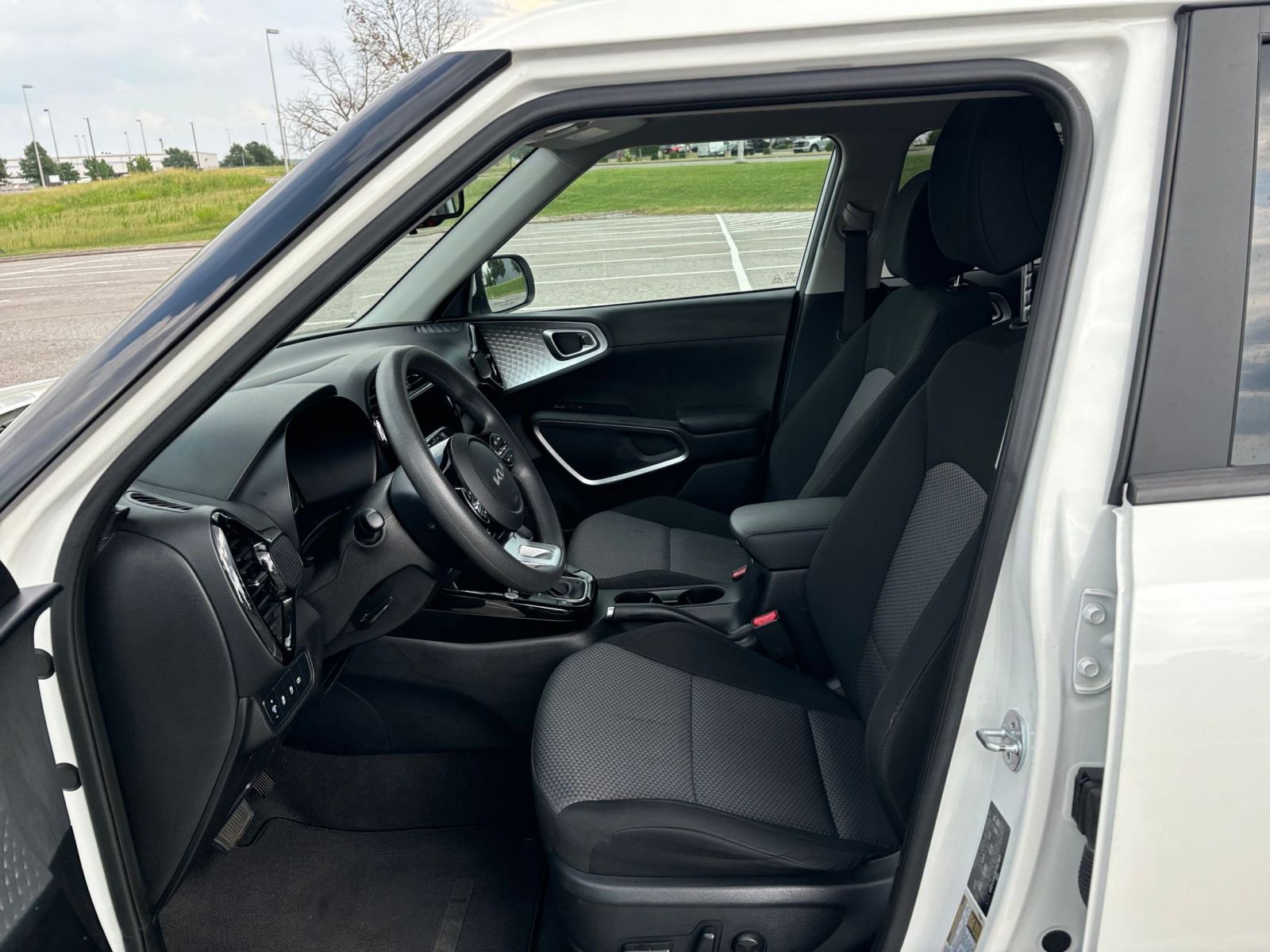 Thumbnail: 2023 Kia Soul - 27
