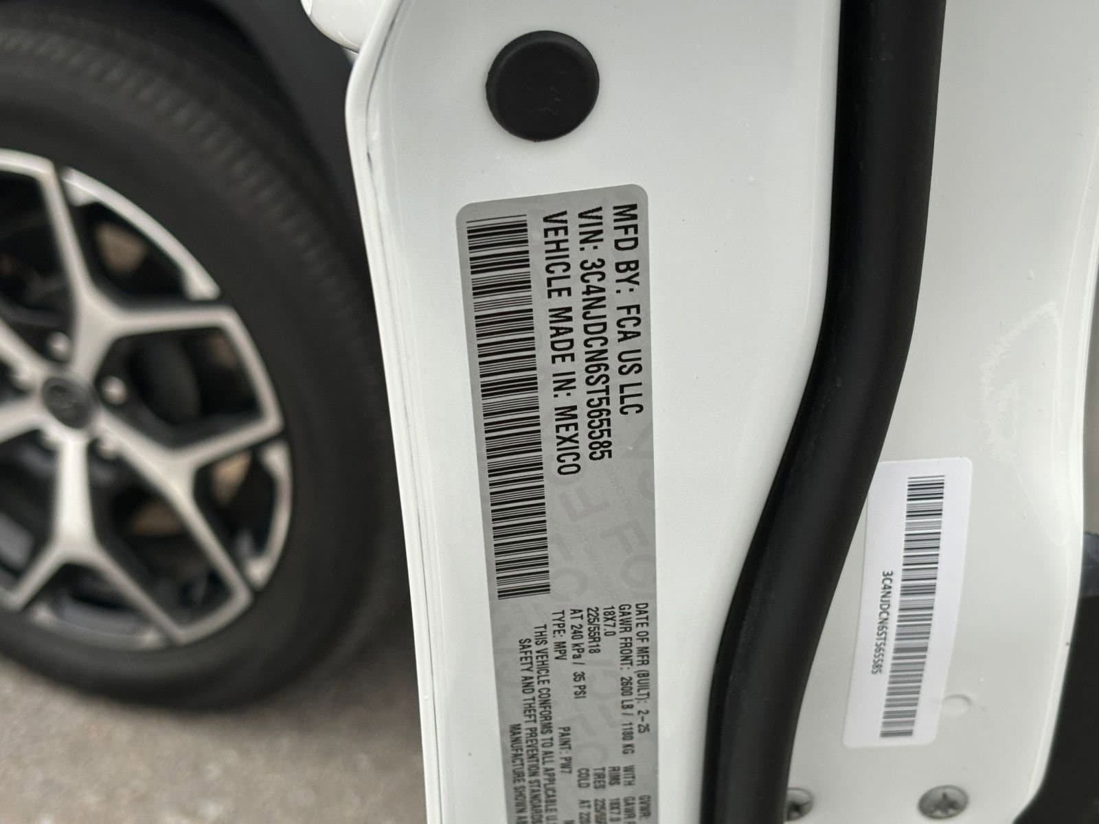 Thumbnail: 2025 Jeep Compass - 29