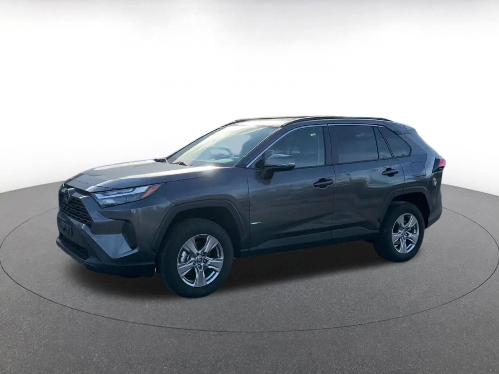 Thumbnail: 2025 Toyota RAV4 - 8