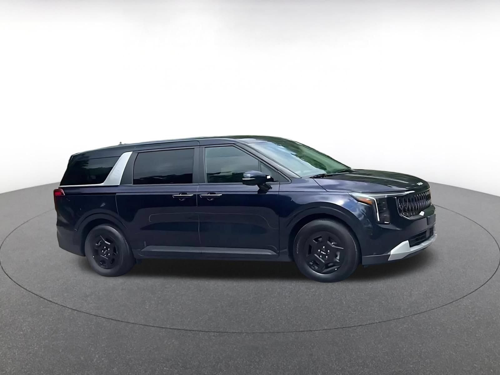 Thumbnail: 2026 Kia Carnival - 2