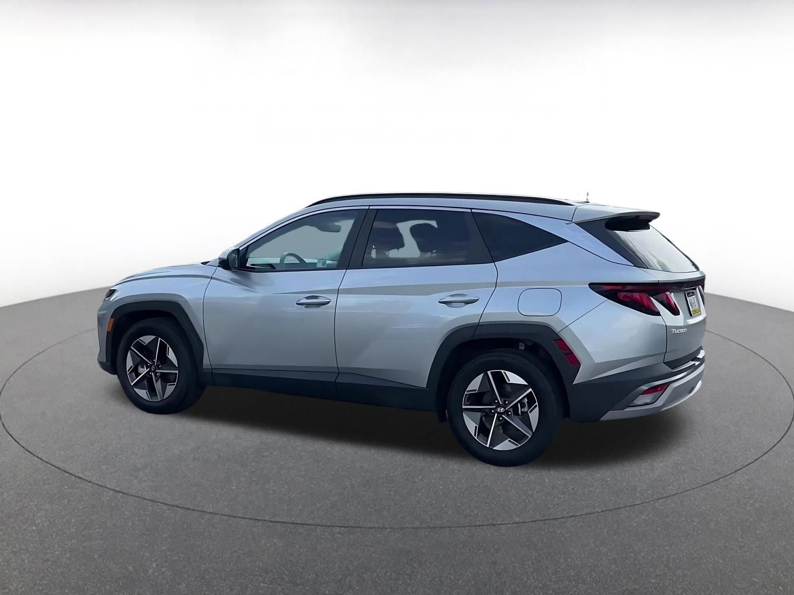 Thumbnail: 2025 Hyundai Tucson - 10