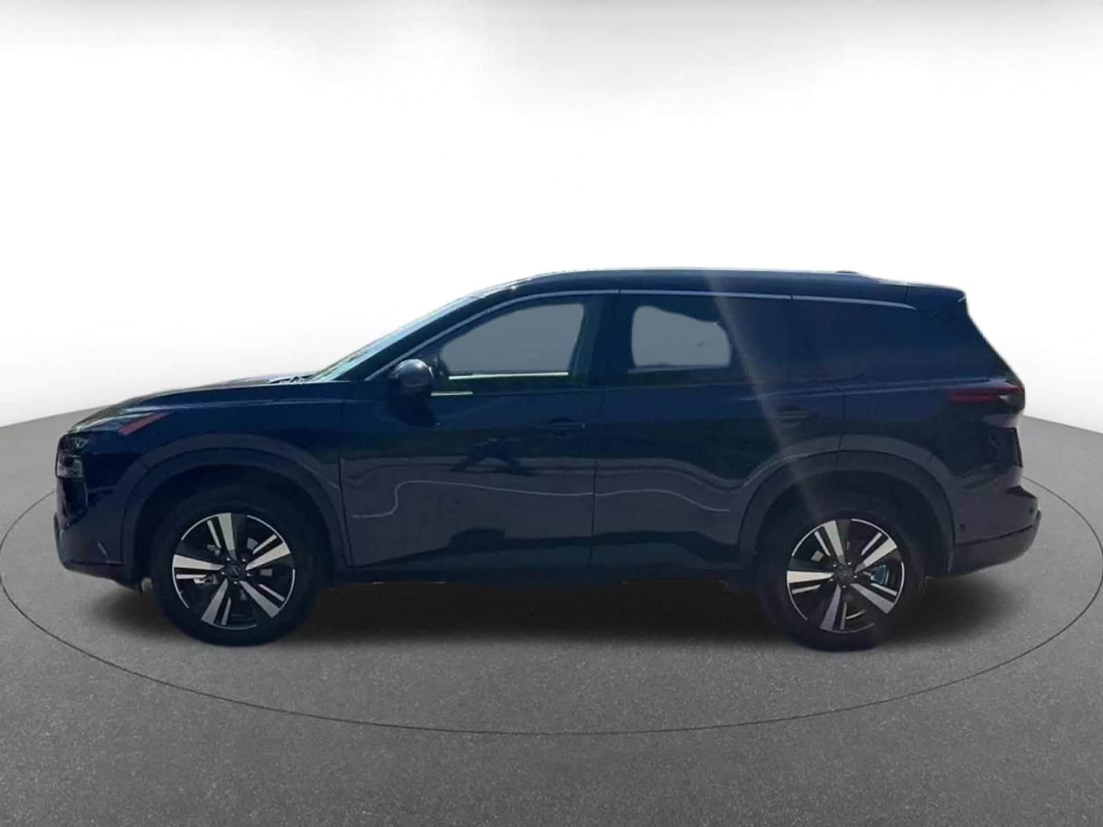 Thumbnail: 2026 Nissan Rogue - 9