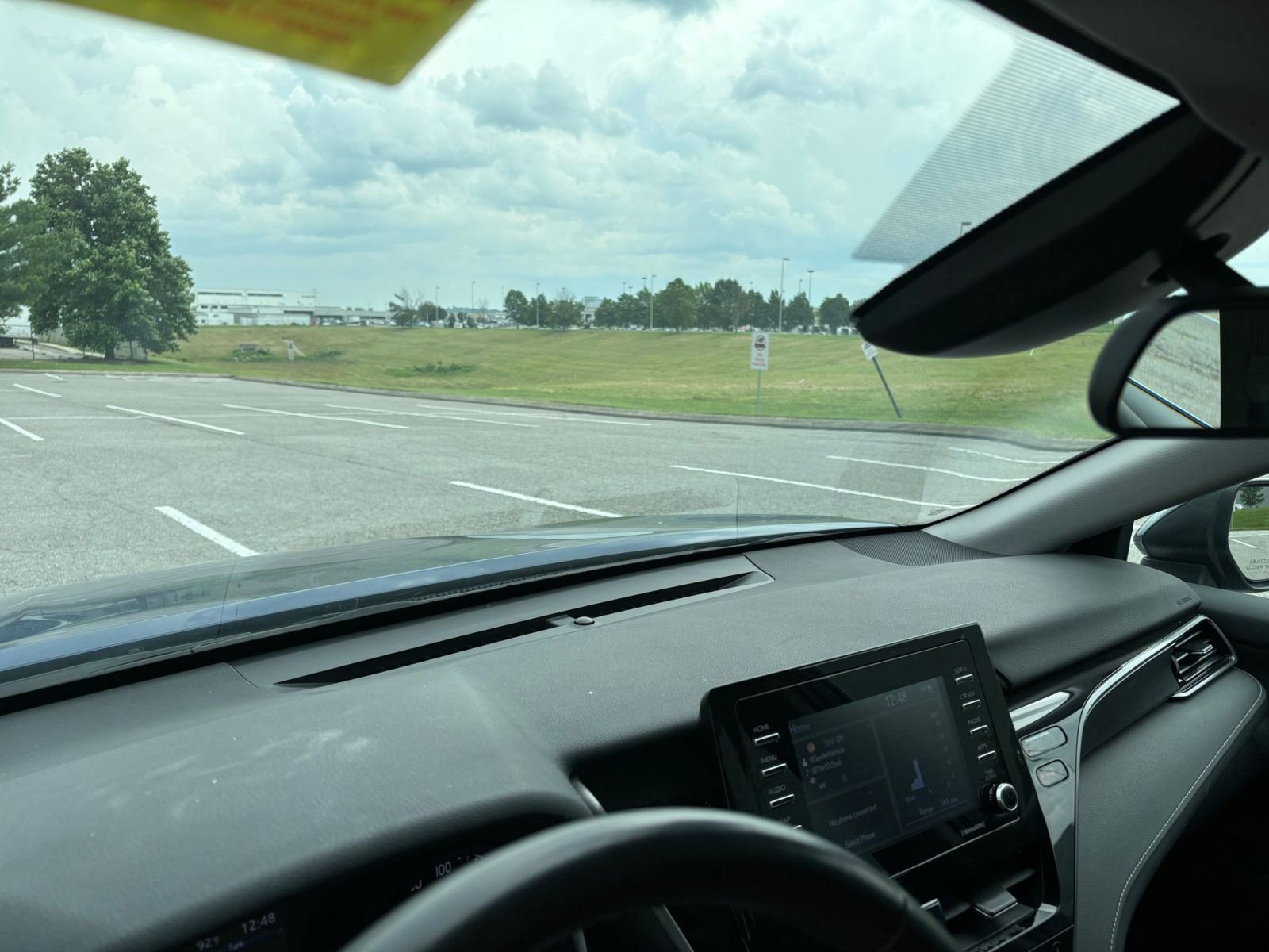 Thumbnail: 2024 Toyota Camry - 33