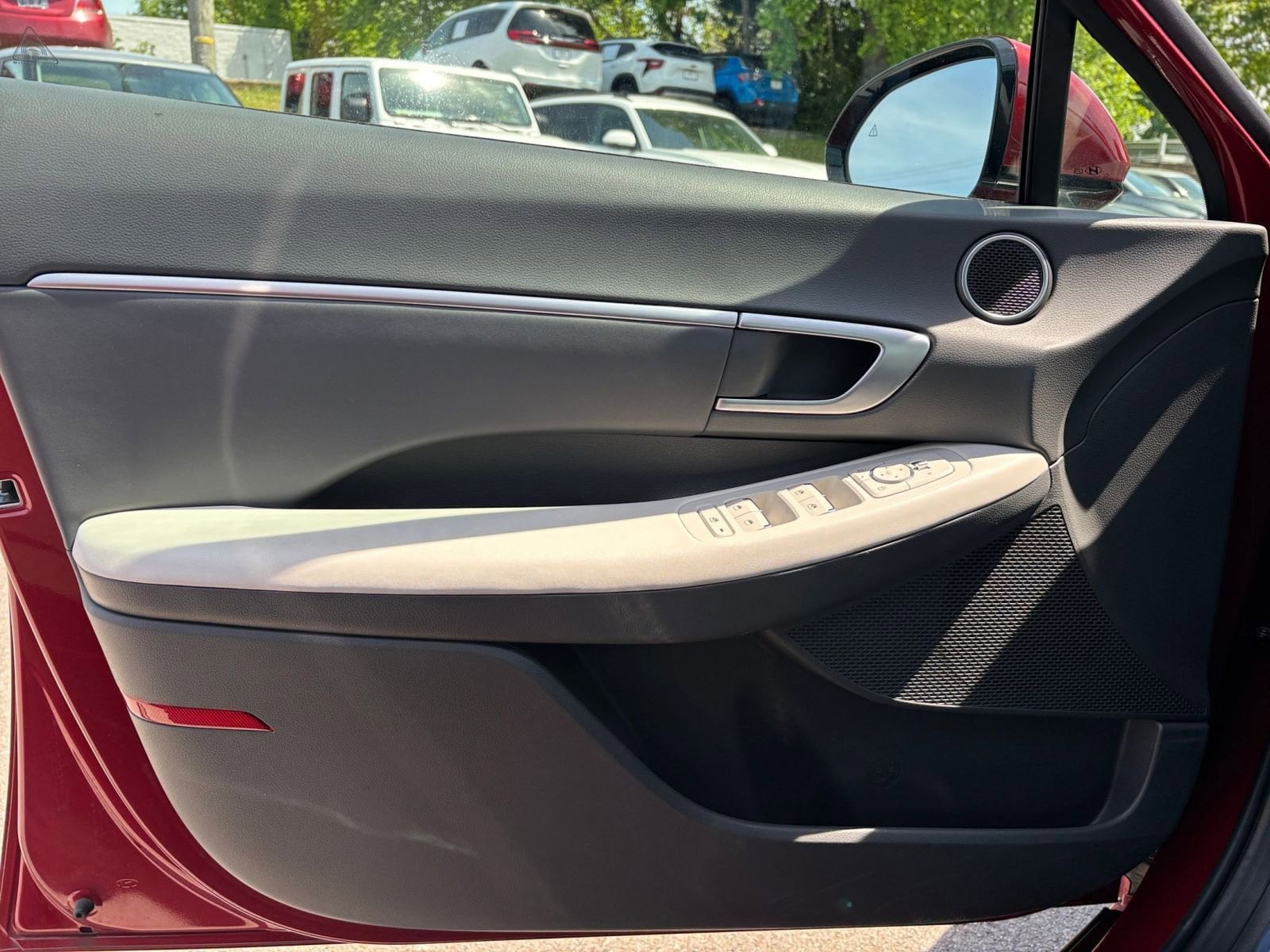 Thumbnail: 2025 Hyundai Sonata - 18