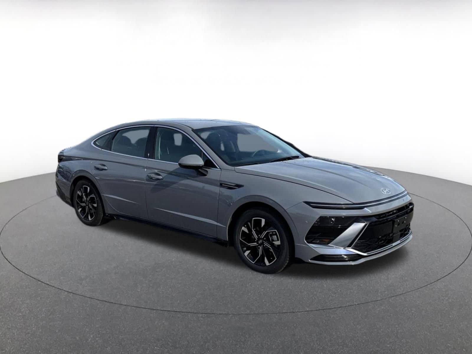 Thumbnail: 2025 Hyundai Sonata - 1