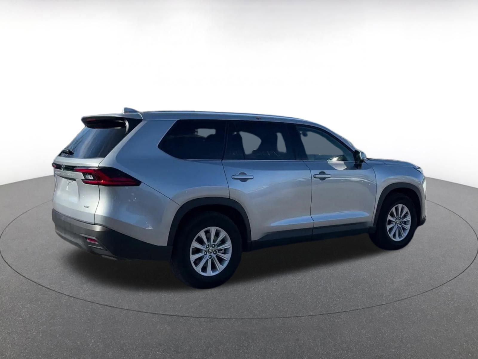 Thumbnail: 2025 Toyota Grand Highlander - 16