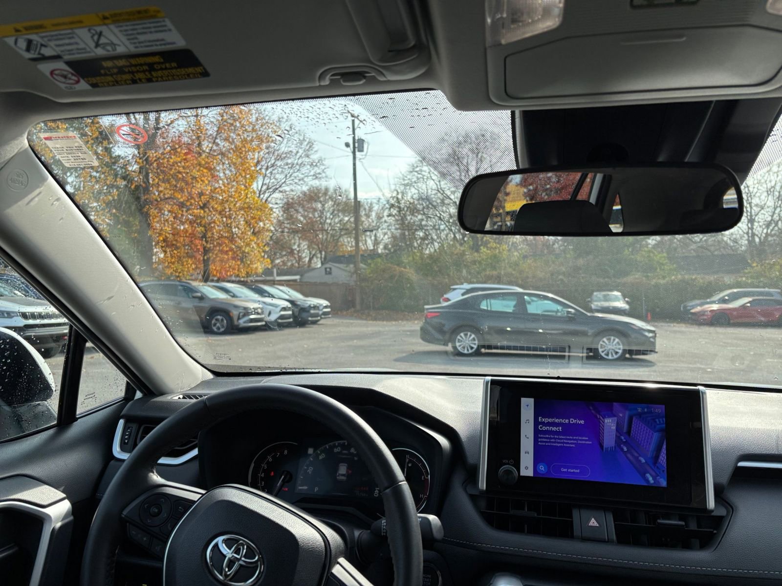 Thumbnail: 2025 Toyota RAV4 - 34