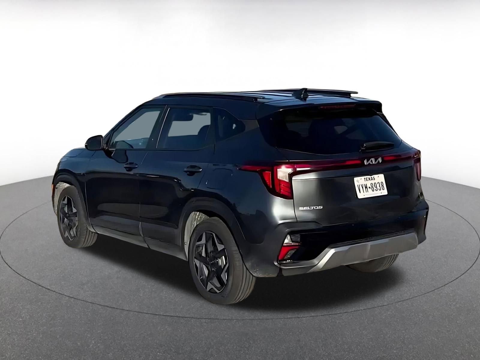 Thumbnail: 2025 Kia Seltos - 11