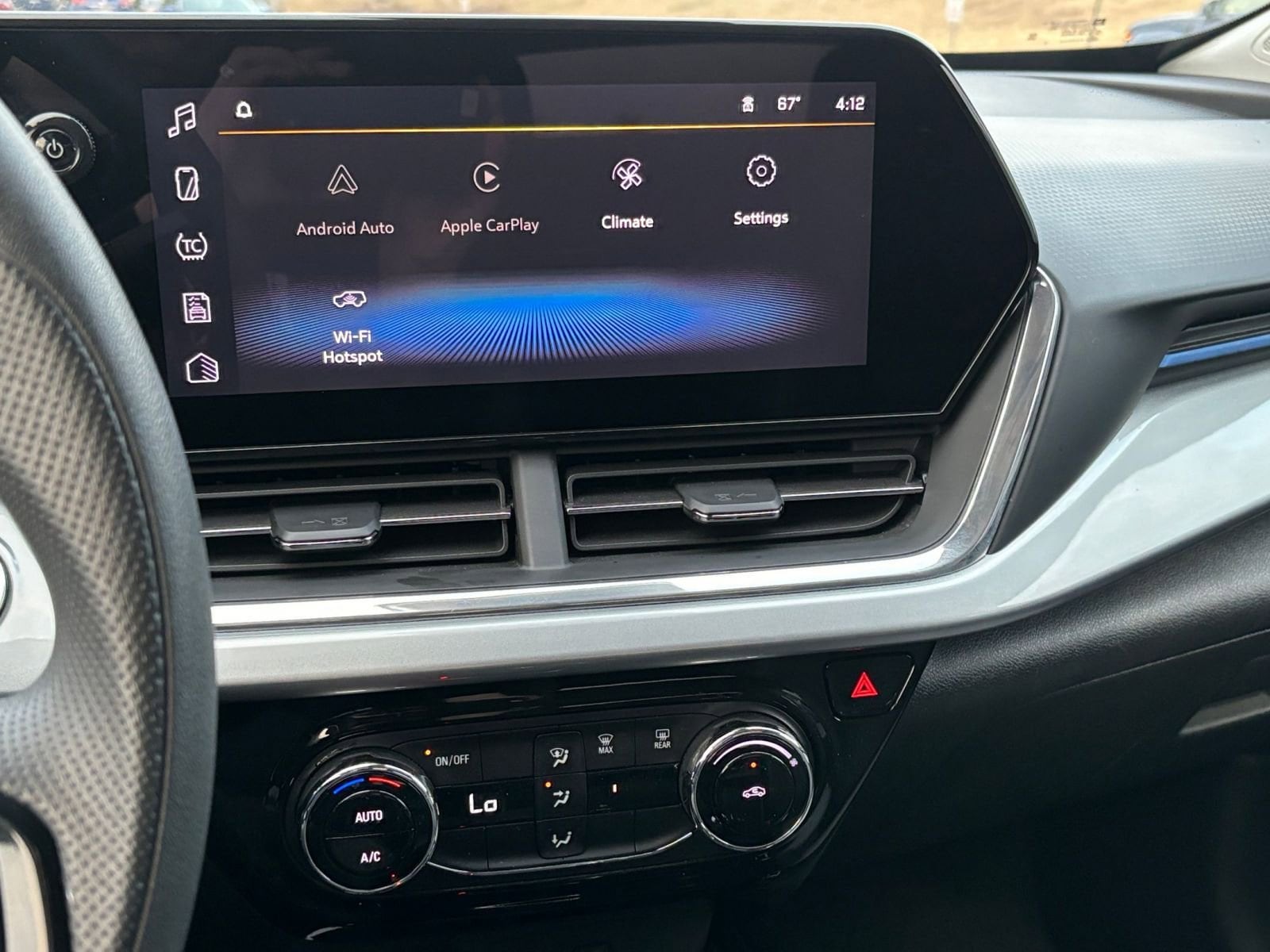 Thumbnail: 2025 Chevrolet Trax - 18