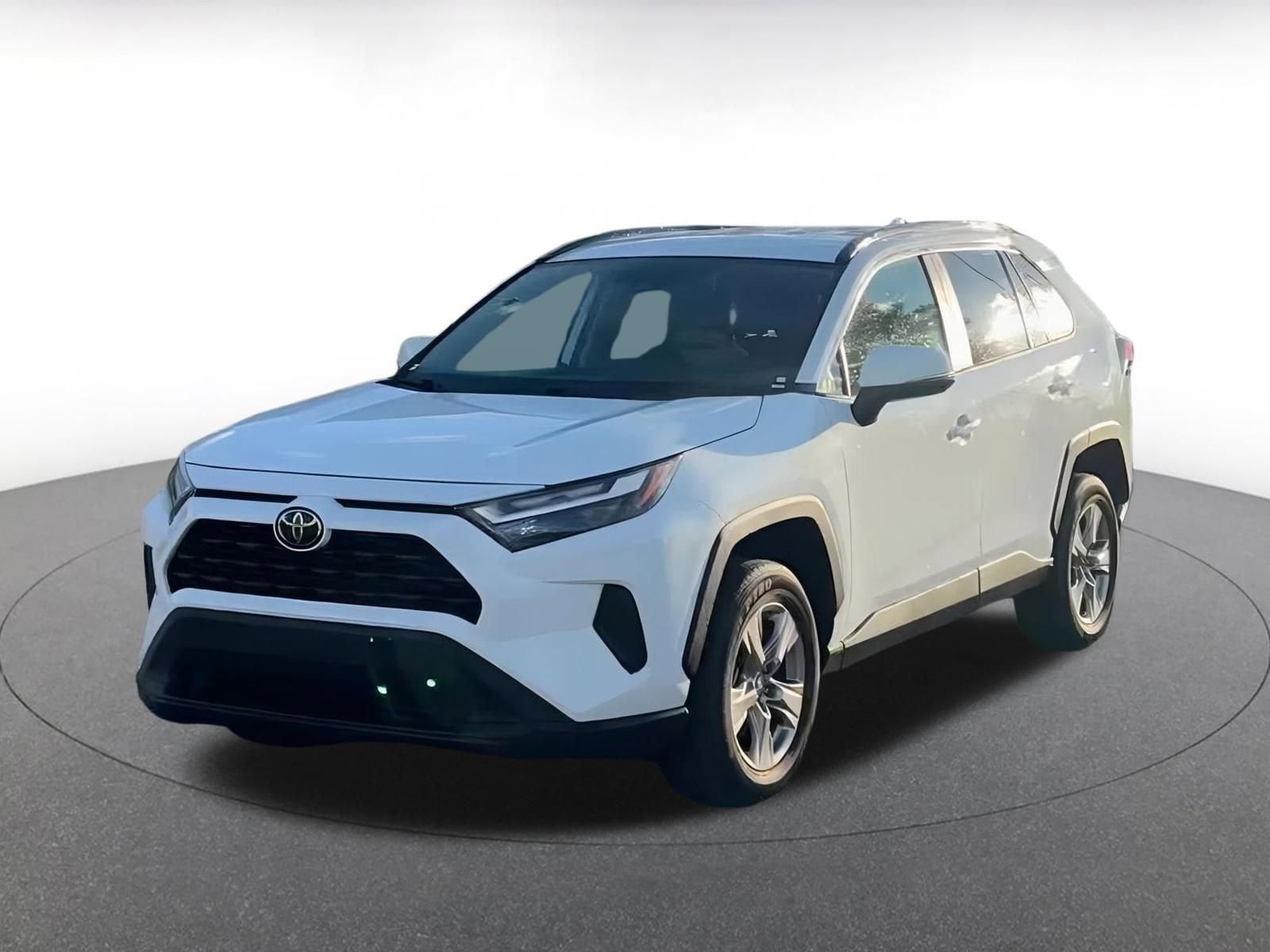 Thumbnail: 2025 Toyota RAV4 - 7