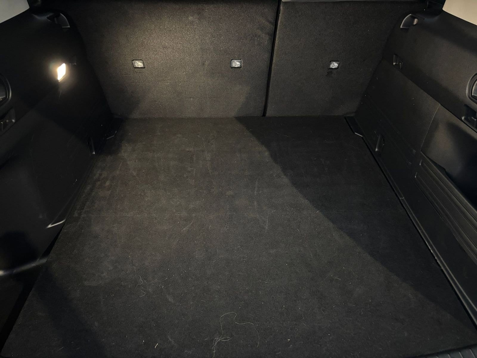 Thumbnail: 2025 Mazda CX-50 - 33