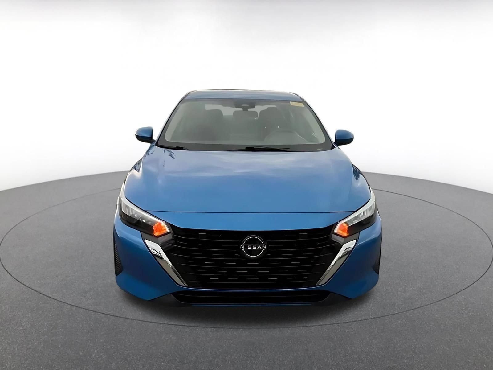Thumbnail: 2025 Nissan Sentra - 4