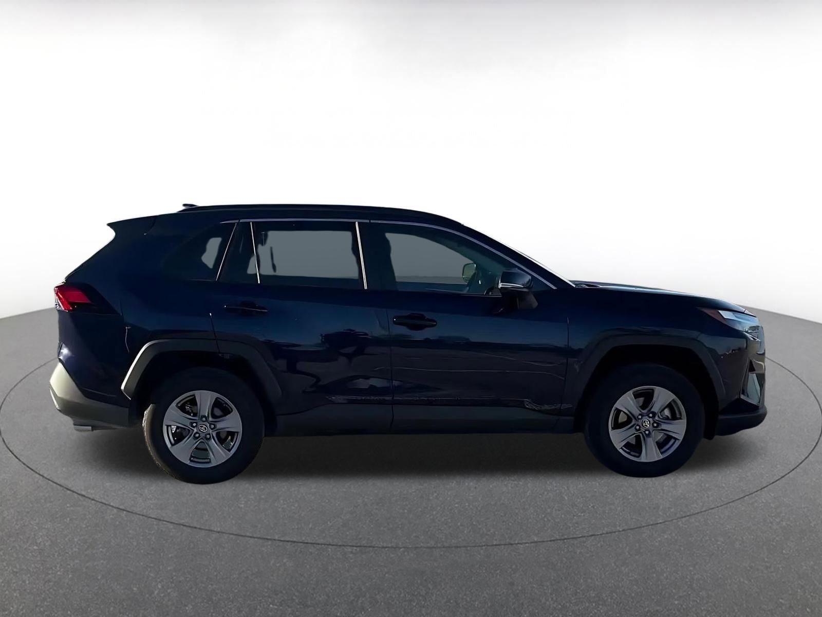 Thumbnail: 2025 Toyota RAV4 - 15