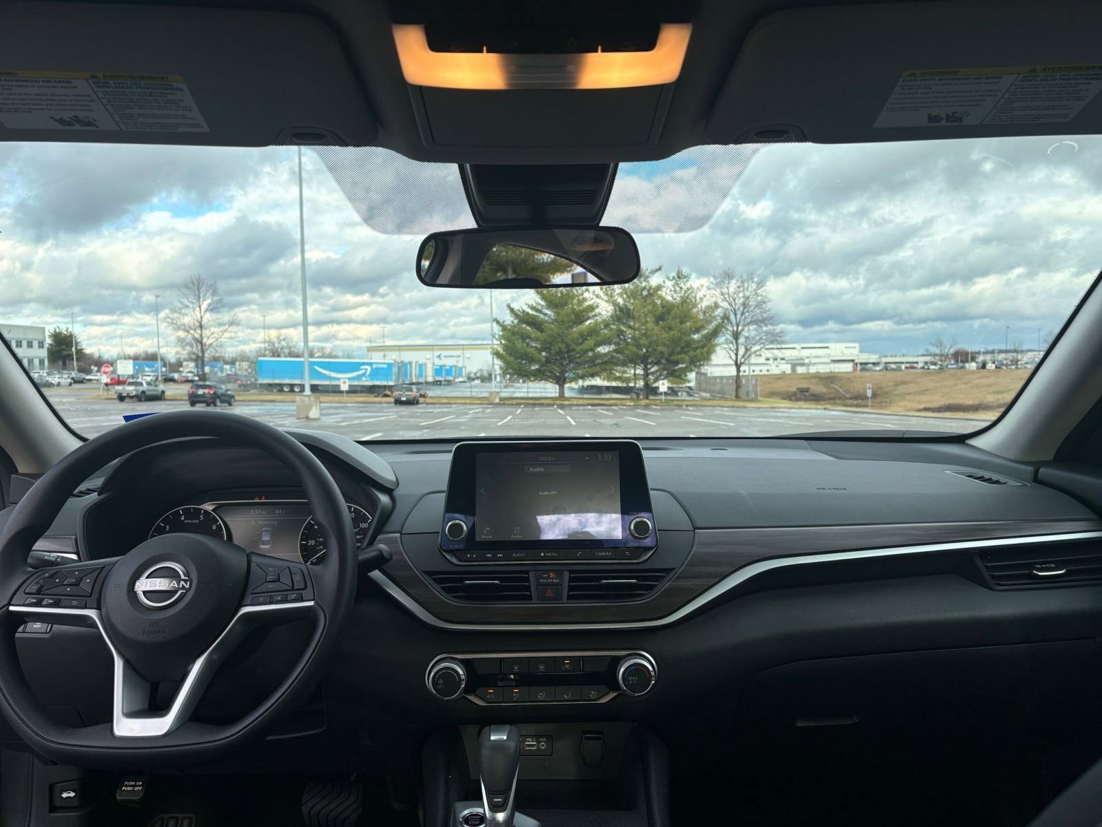 Thumbnail: 2025 Nissan Altima - 32