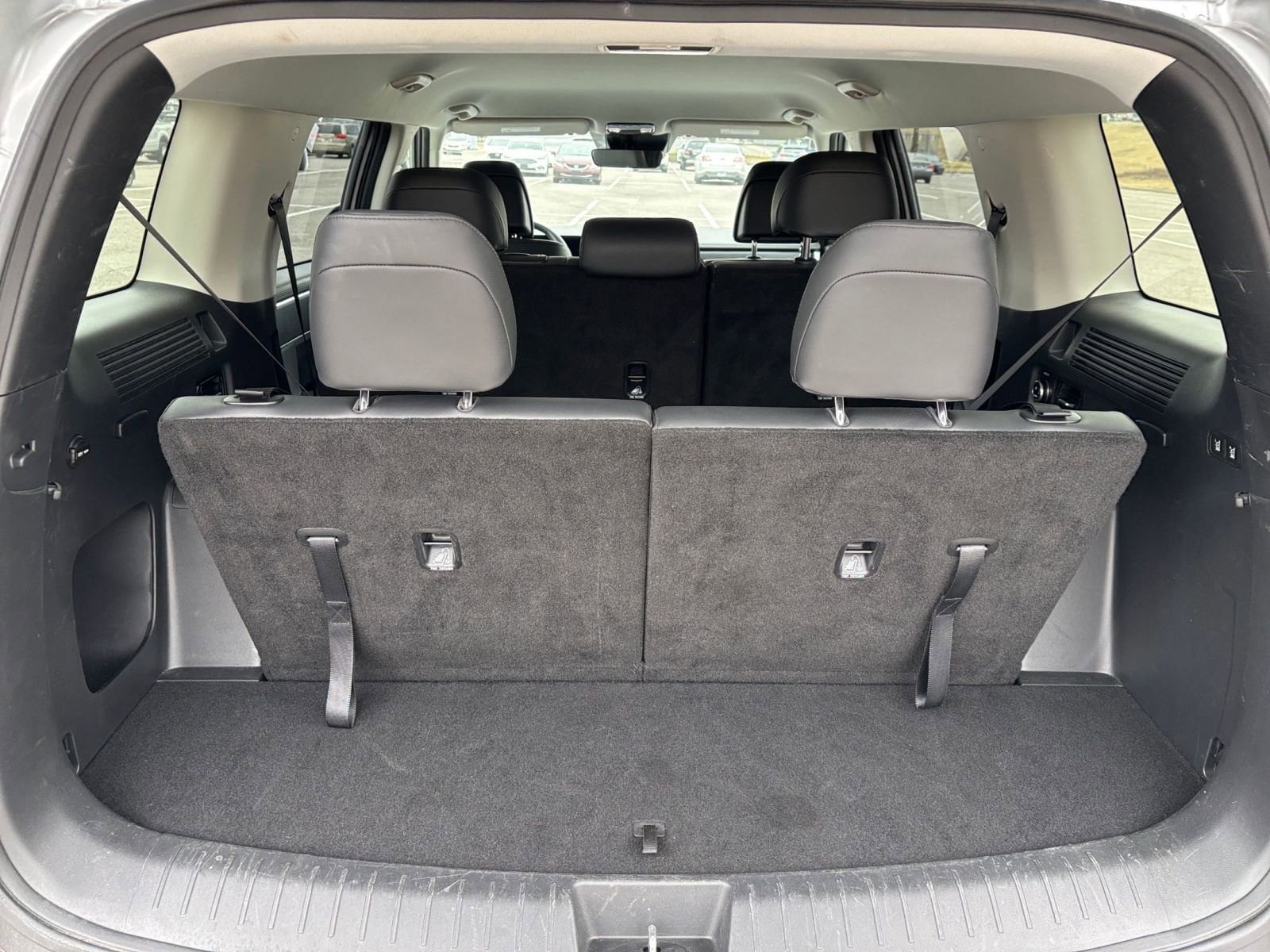 Thumbnail: 2025 Hyundai Santa Fe - 33