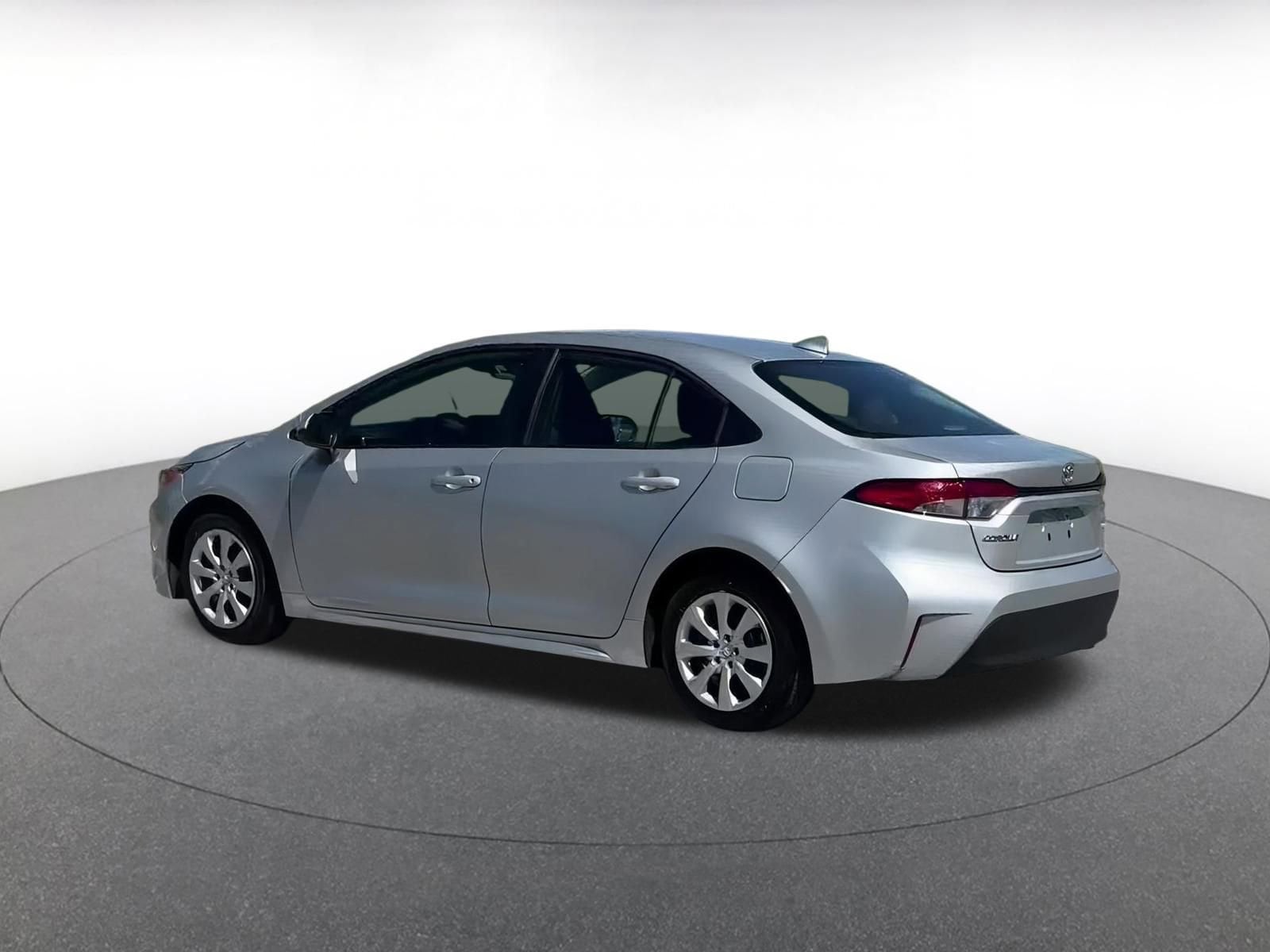 Thumbnail: 2024 Toyota Corolla - 12