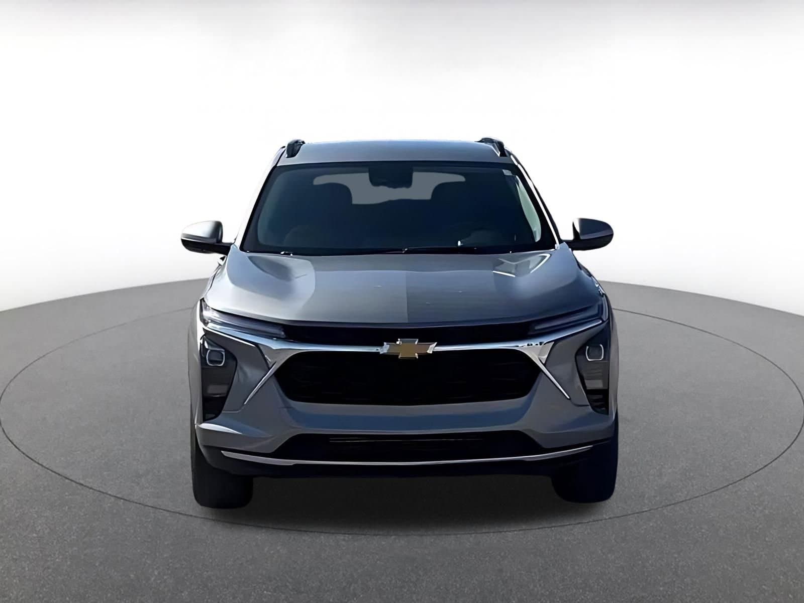Thumbnail: 2025 Chevrolet Trax - 4