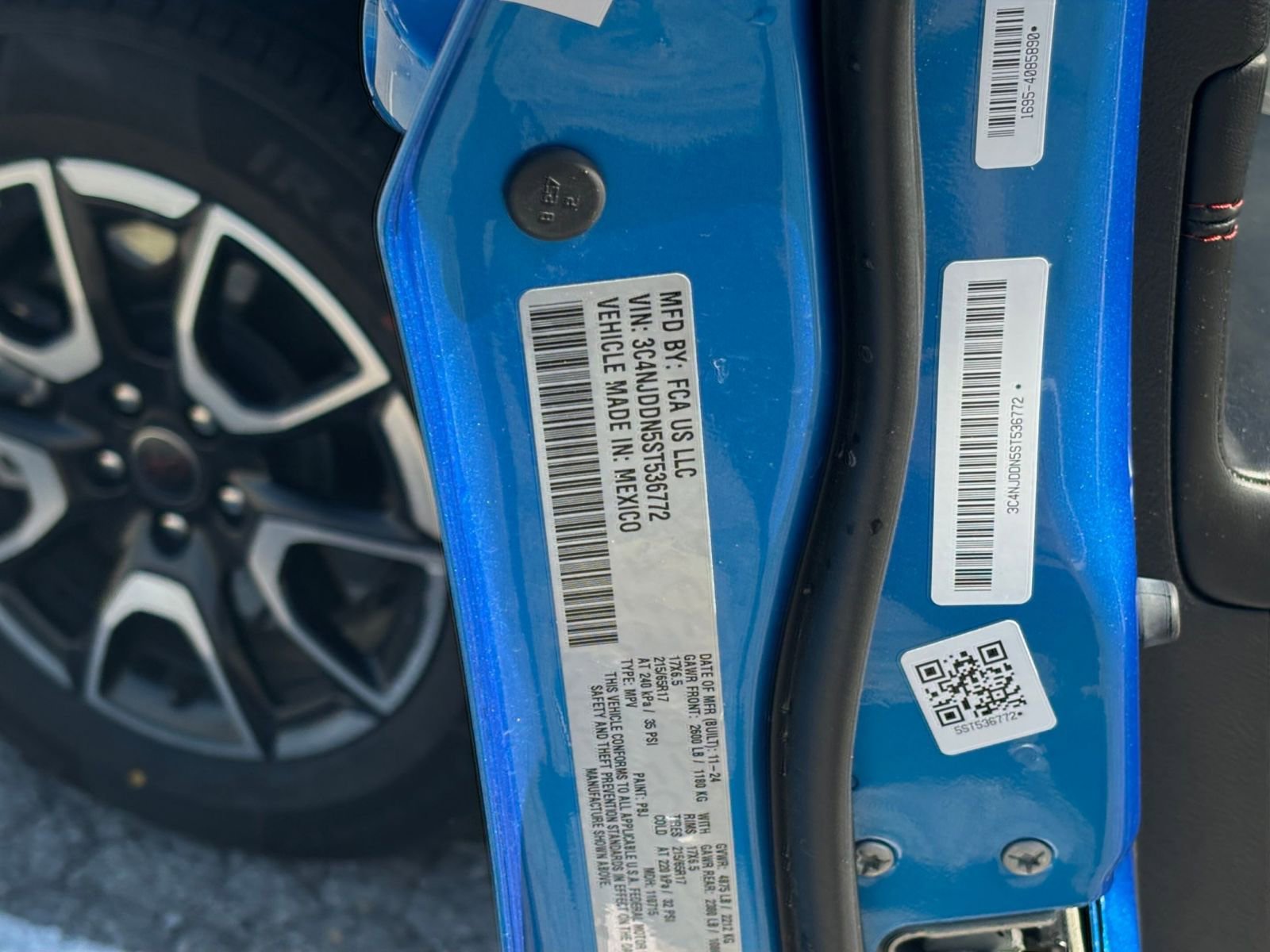 Thumbnail: 2025 Jeep Compass - 28