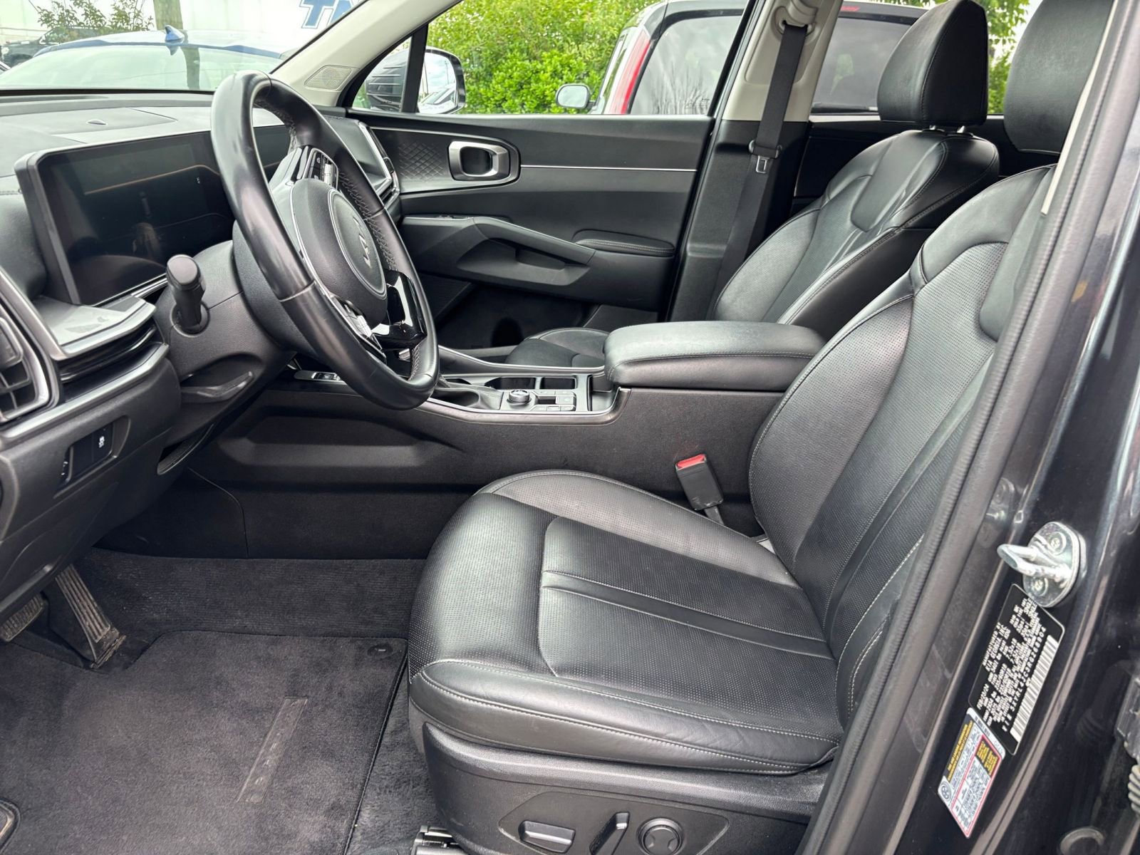 Thumbnail: 2024 Kia Sorento - 29