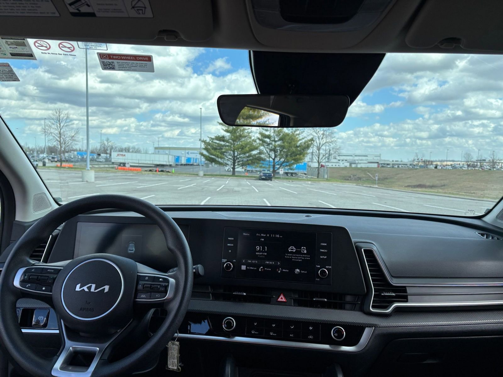 Thumbnail: 2025 Kia Sportage - 32