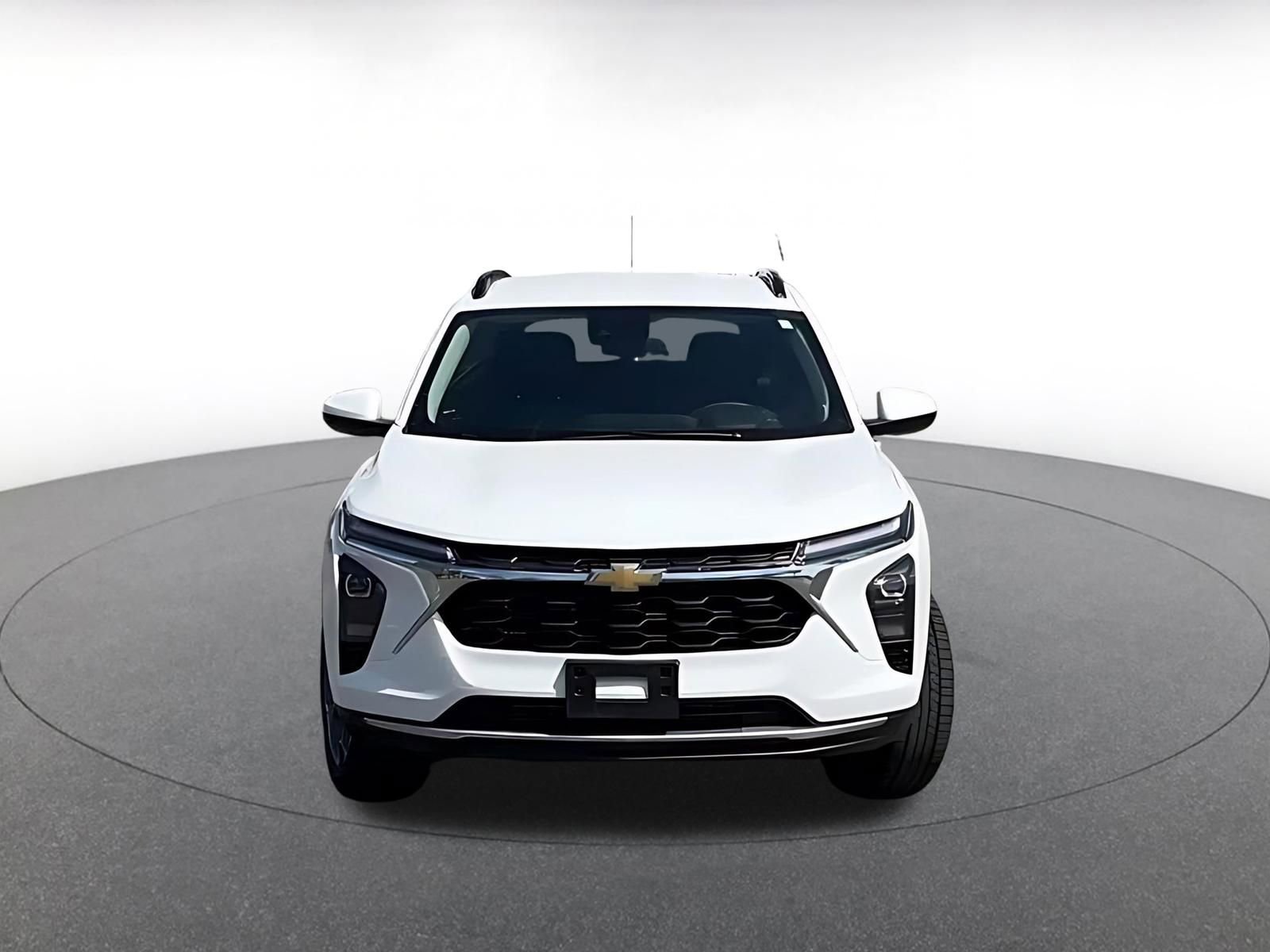 Thumbnail: 2025 Chevrolet Trax - 4